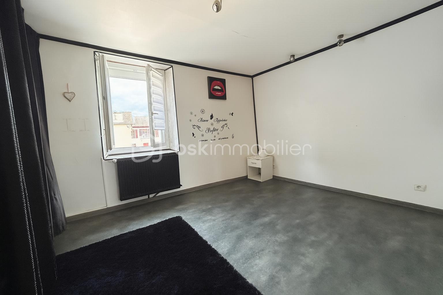 Maison de 70 m² - dc322037-8923-4882-8f40-f43c2364289f.png