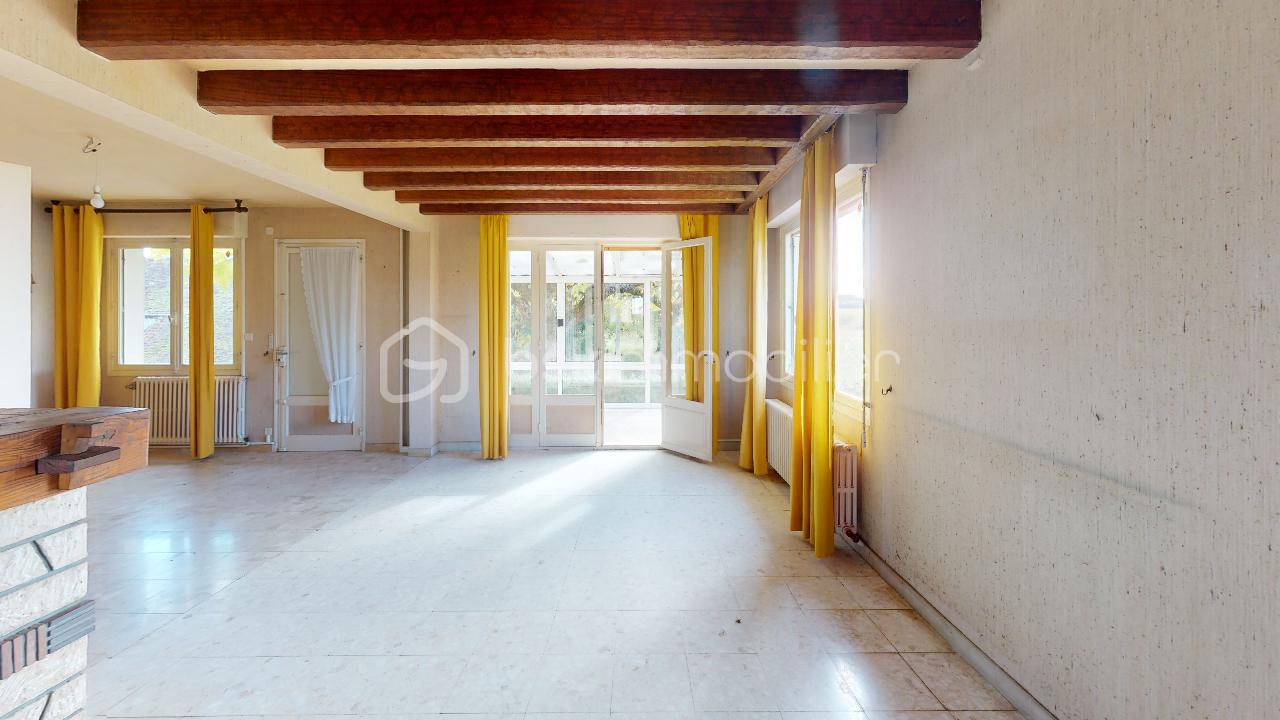 Maison de 150 m² - Maison-Familiale-Living-Room(1).jpg
