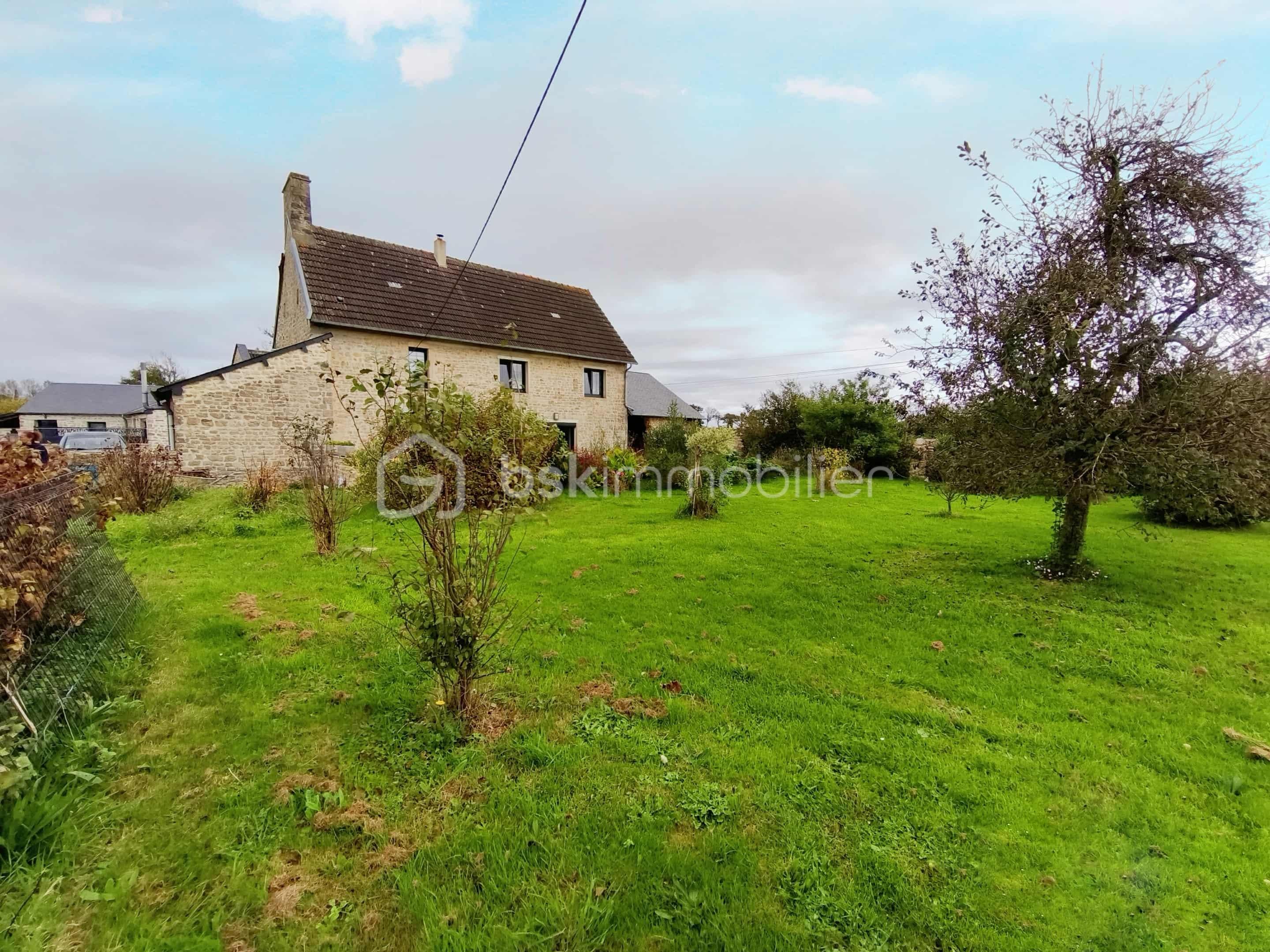 Maison en pierre de 189 m² - e9a16e4d-b634-4ccd-be89-8d1325c593ee.jpeg