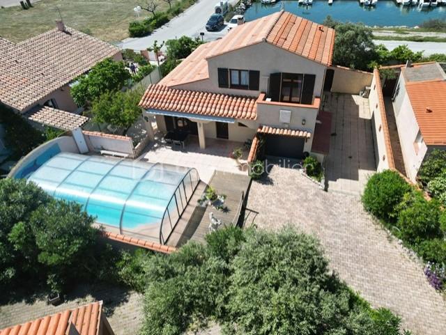 Maison de 130 m² - thumbnail_5a7fb3a2-5abf-492e-8622-47c6c95b4f02.jpg