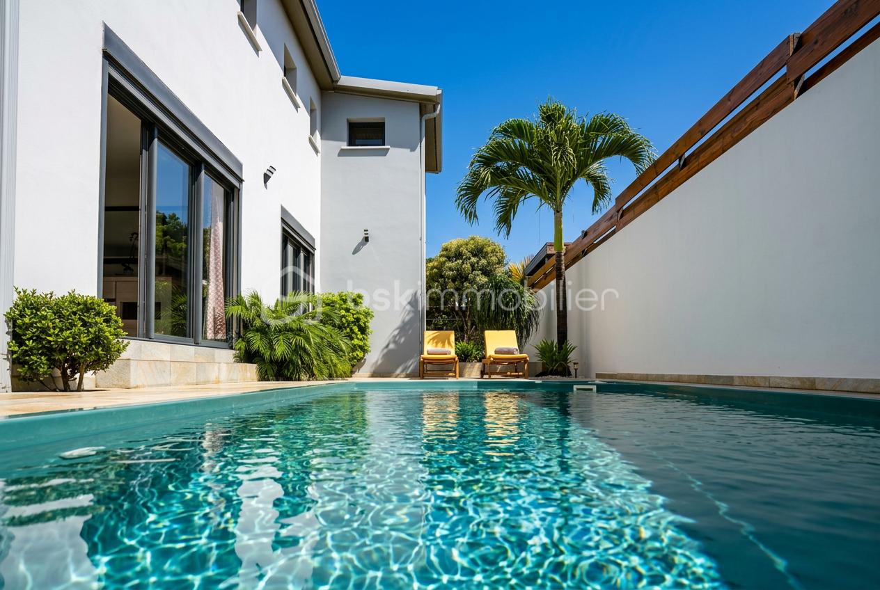 1 PHOTO SOLEIL PISCINE ADOBE .png