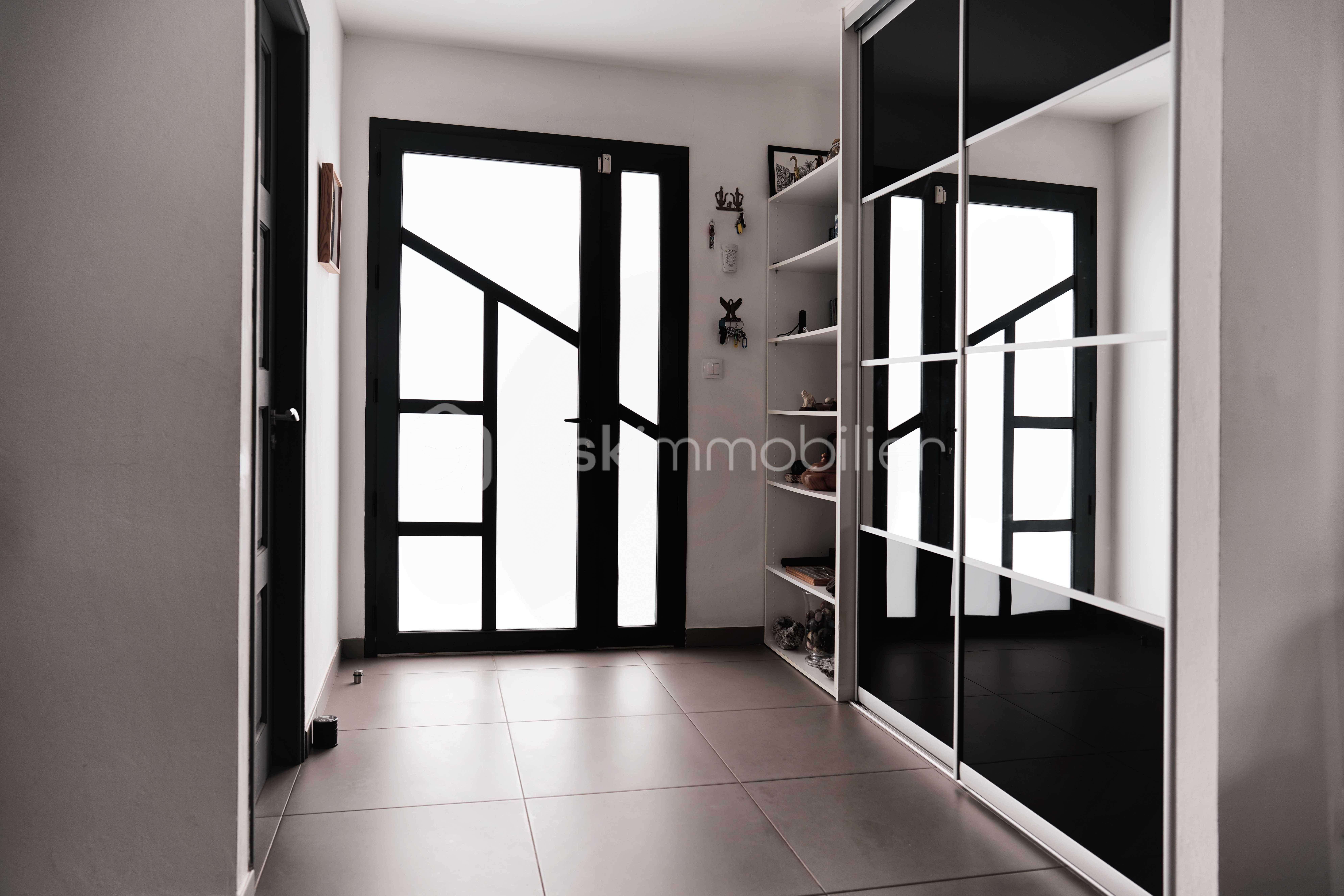 Maison contemporaine de 176 m² - 1.jpg