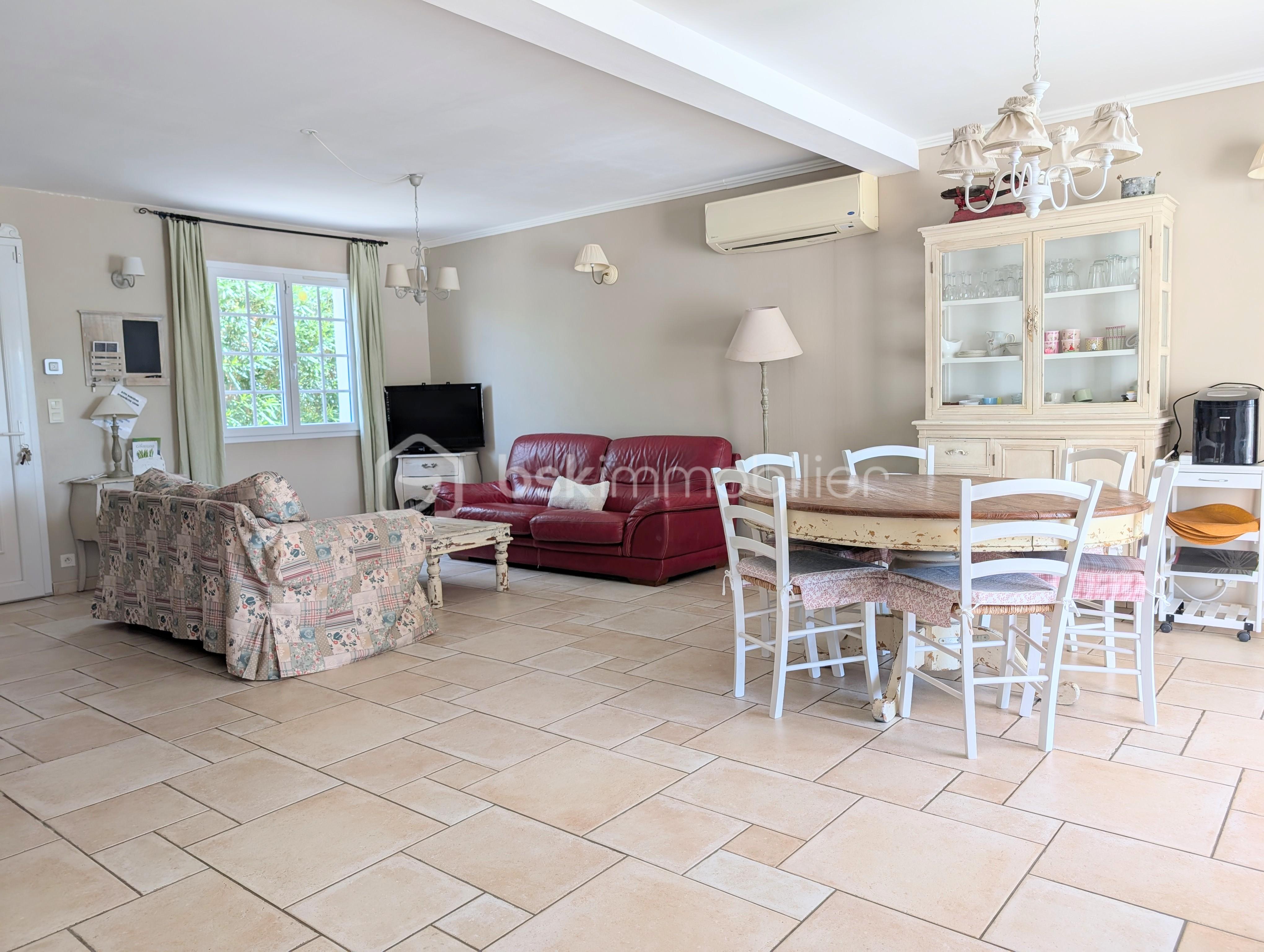 Maison provencale de 113,05 m² - PXL_20250804_085748392.jpg