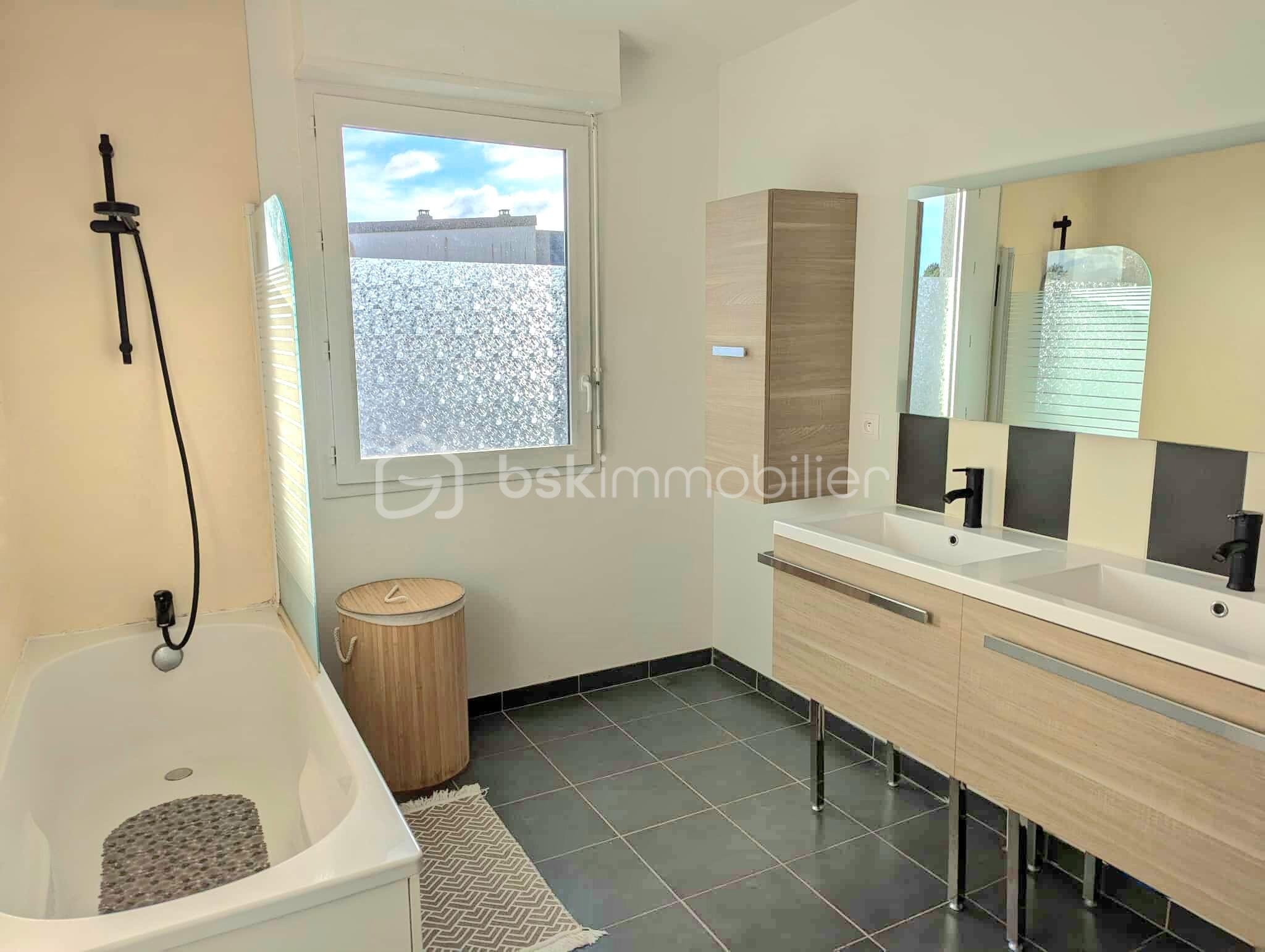 Maison de 106 m² - Picsart_25-11-16_18-54-34-048.jpg