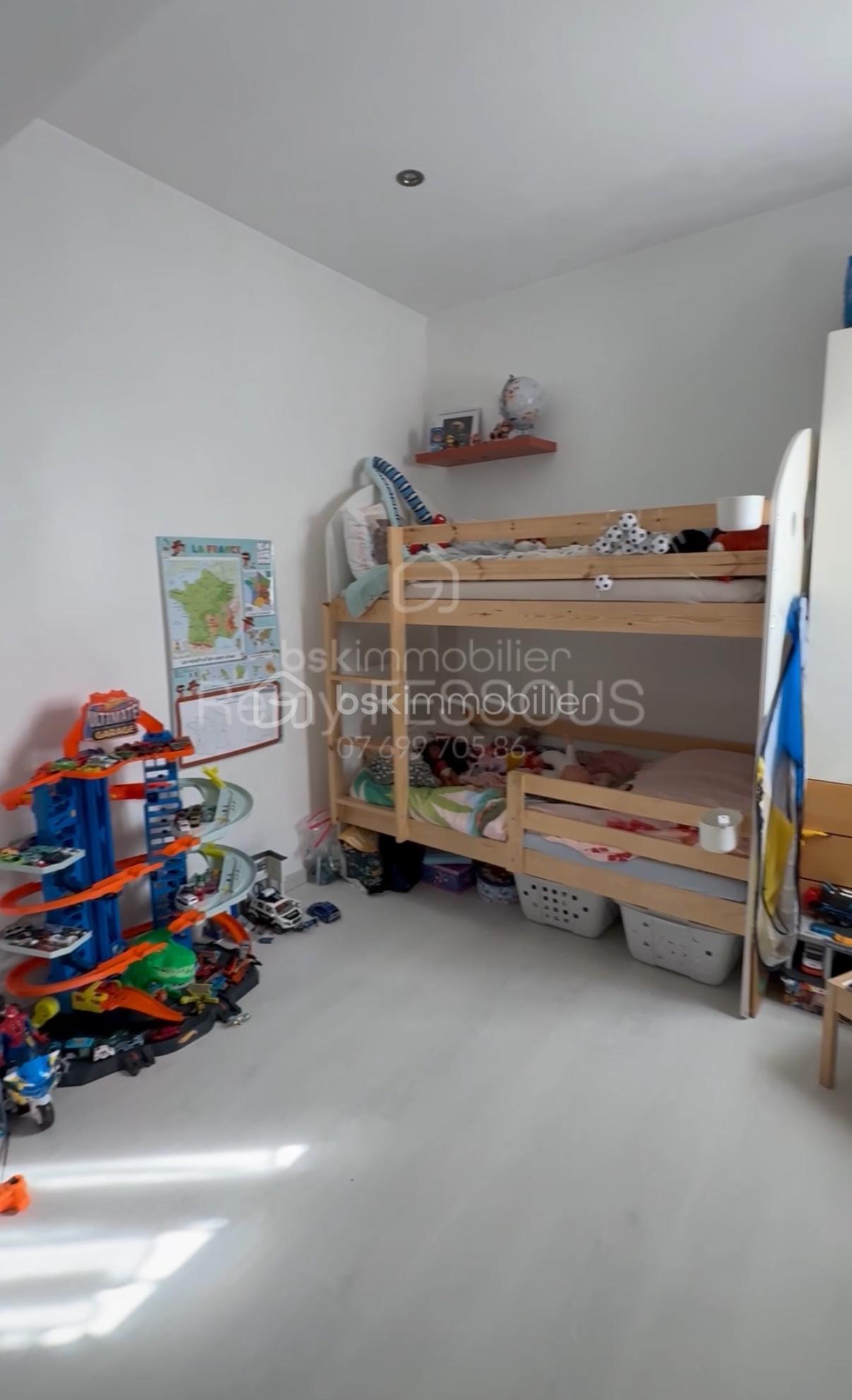 Appartement de 42 m² - Chambre.png