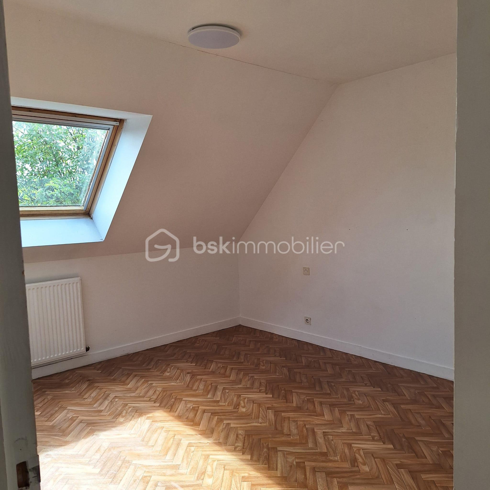 Pavillon de 87 m² - eb74cdab-a297-4735-ad2b-99fab9bf5b94.jpeg