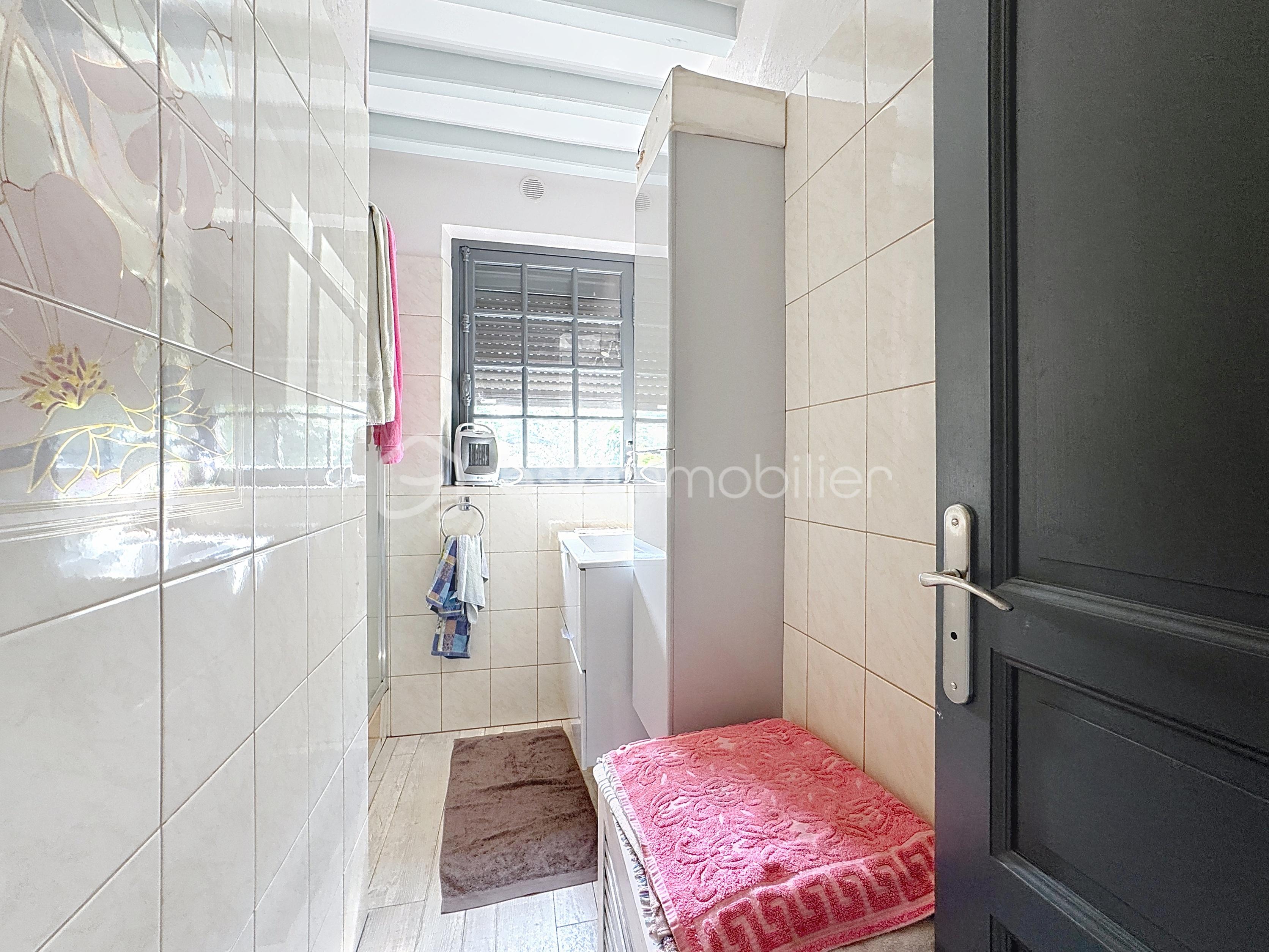Maison de 164 m² - quenot_00104.jpg