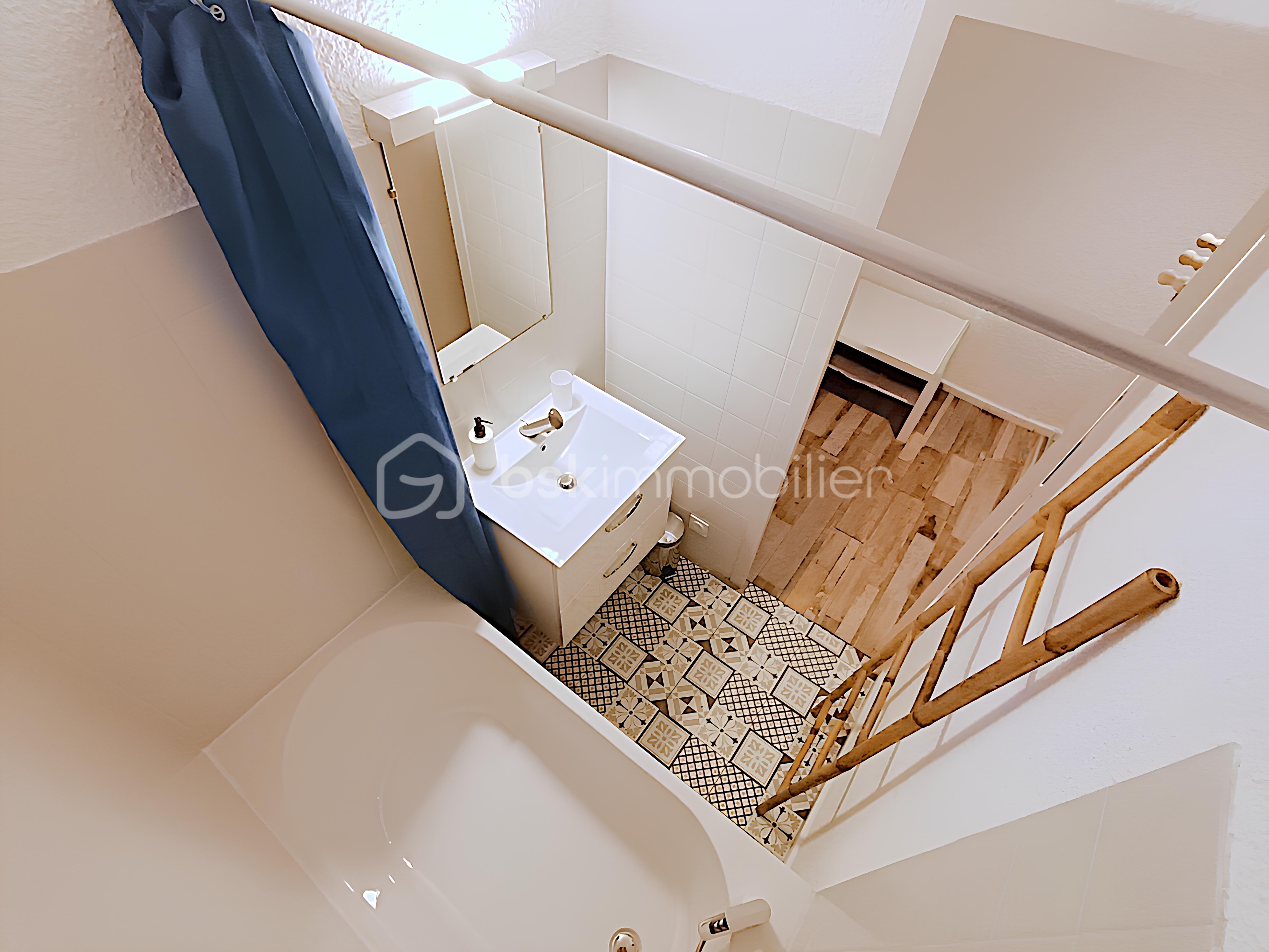 6 Salle de bain 2.jpg