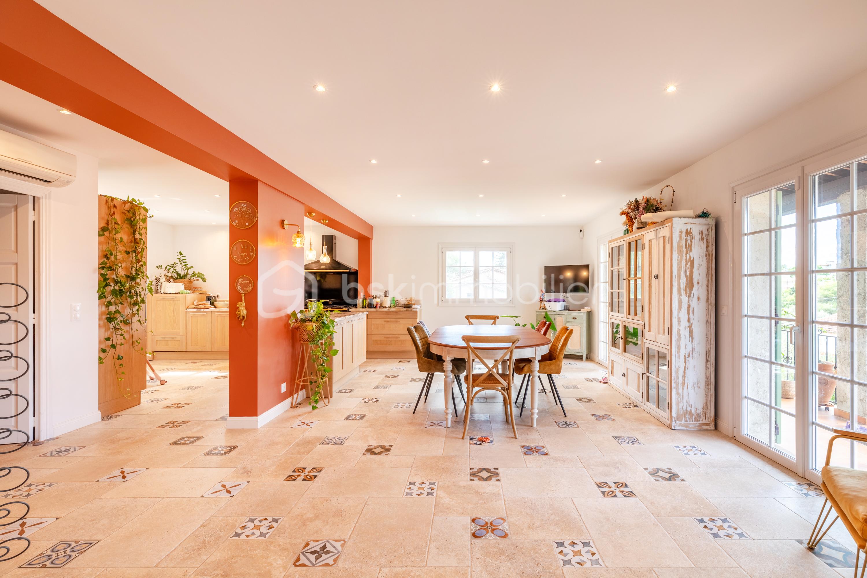 Villa de 300 m² - CUISINE.jpg