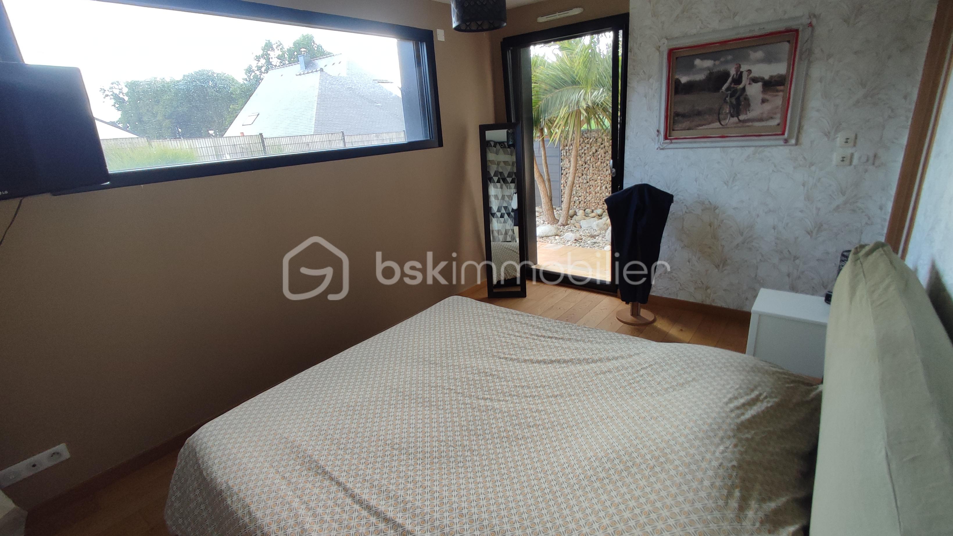 Maison de 200 m² - 1758824130963.jpg