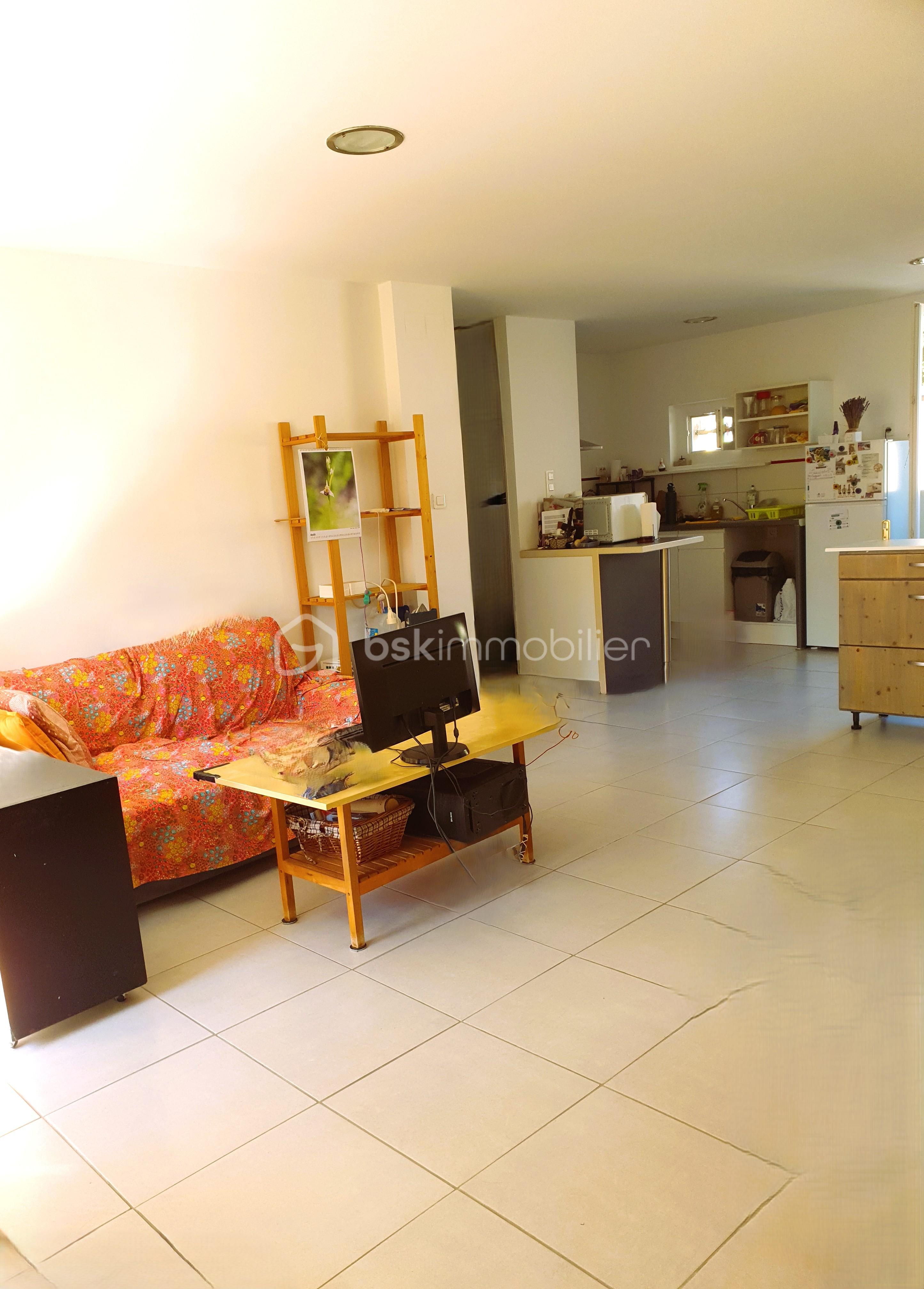 Appartement de 76,65 m² - 8_salon3.jpg