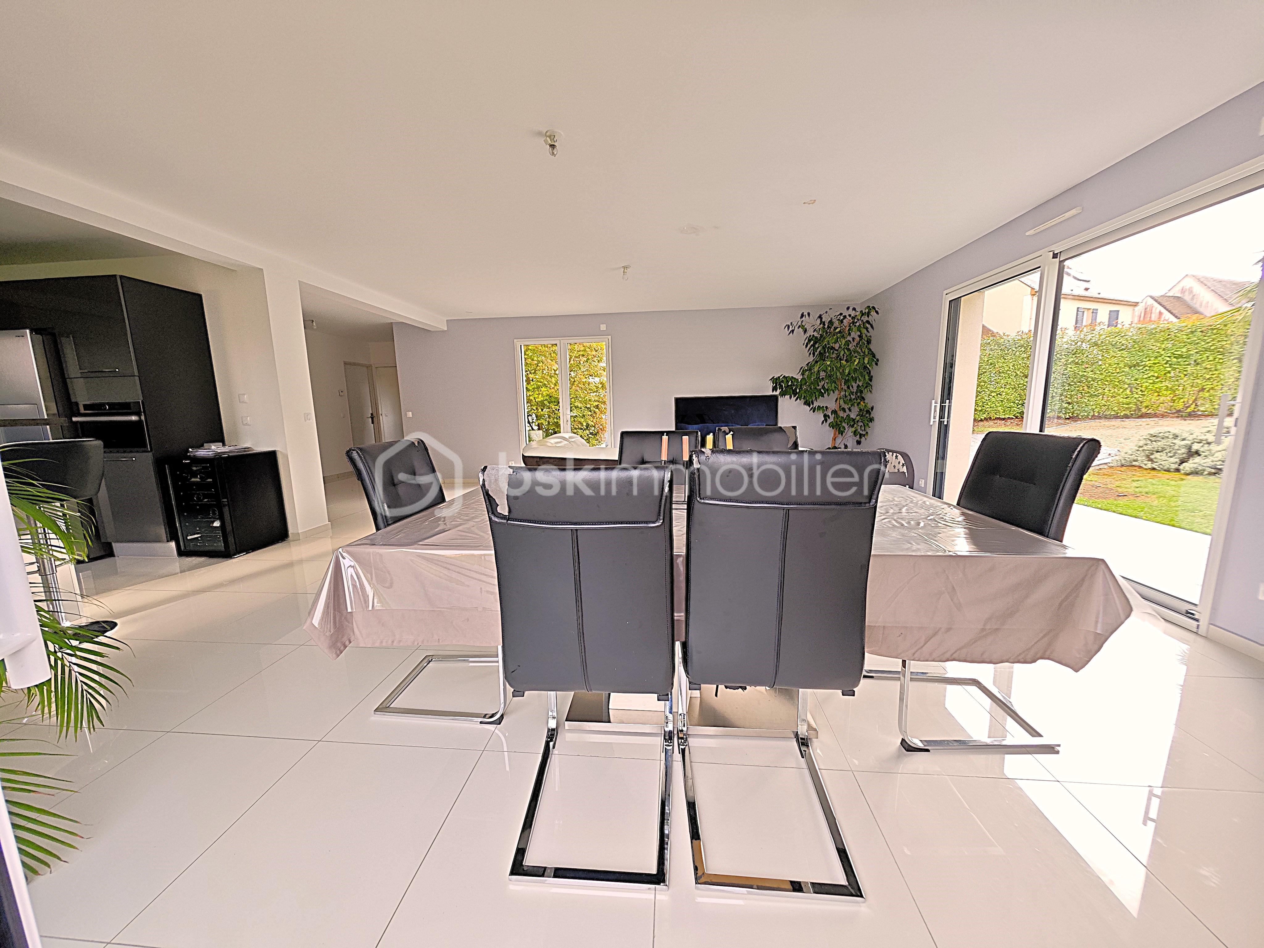 Maison contemporaine de 170 m² - PUEYO17.jpg