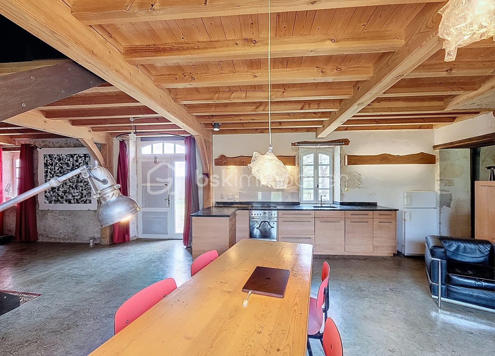 WhatsApp Image 2026-04-18 at 15.00.30.jpeg