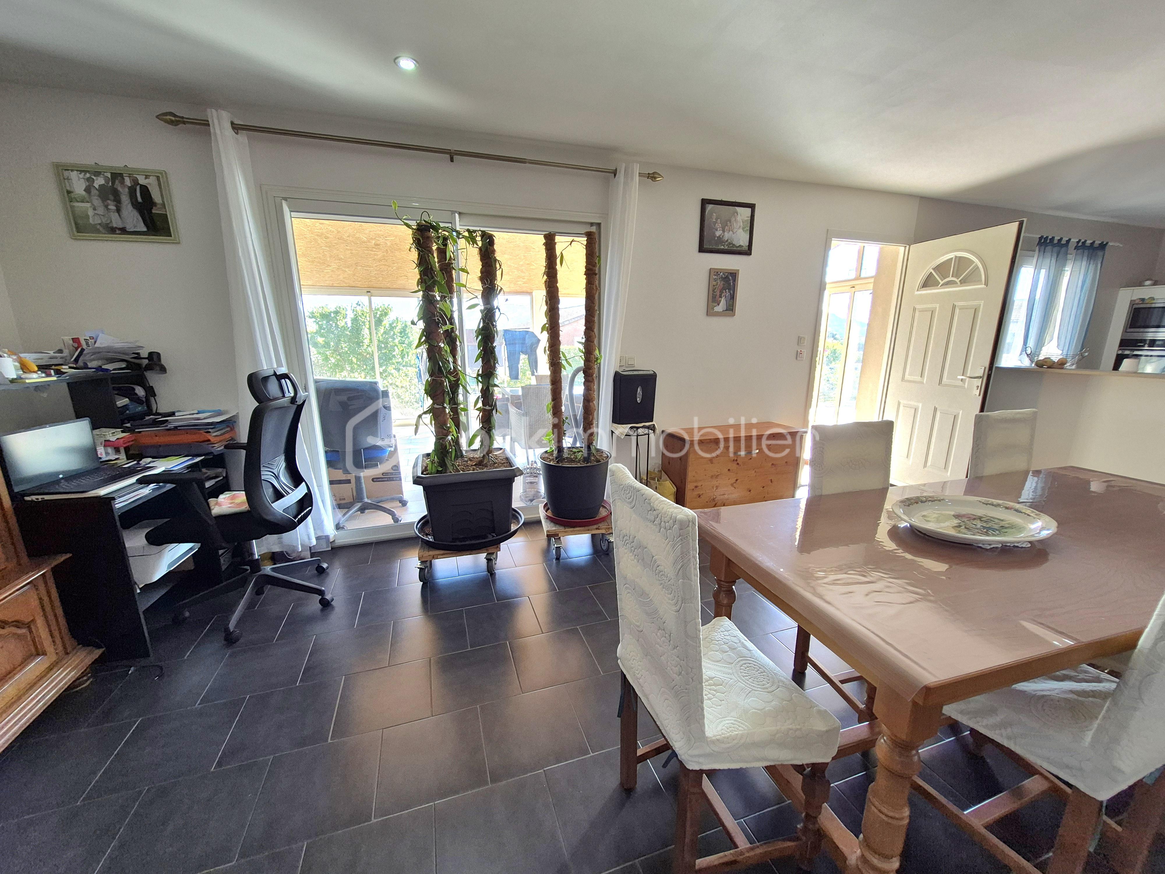 Maison de 111 m² - 20251015_152852.jpg