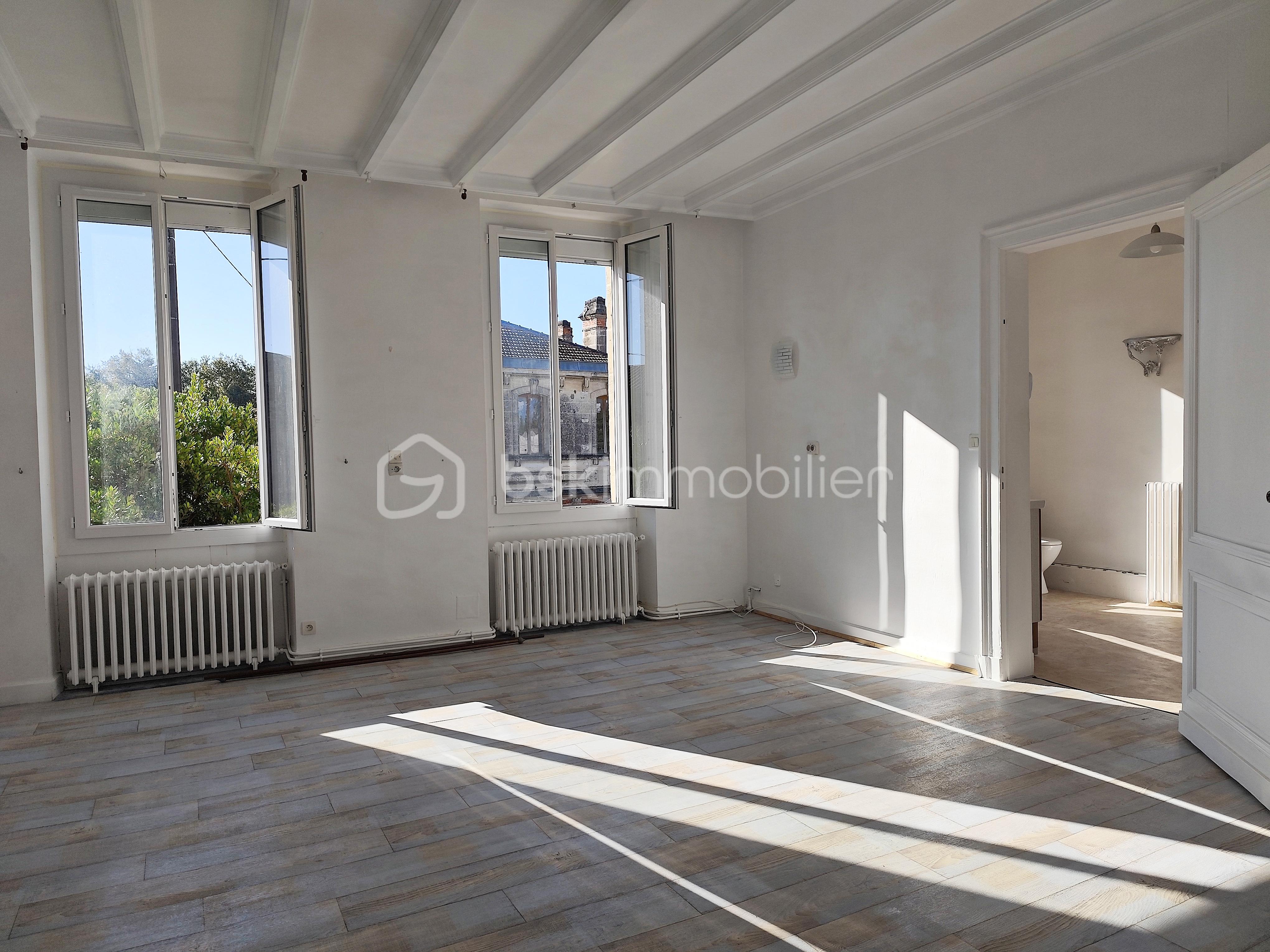 Demeure de 470 m² - 1000002619.jpg