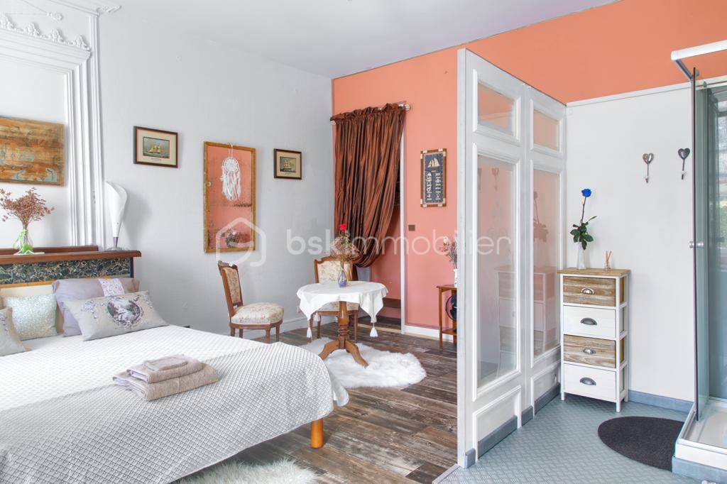 Demeure de 470 m² - st 2.jpg