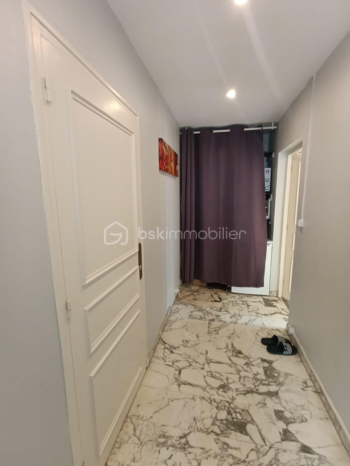 Immeuble de 90 m² - 1758534652905.jpg