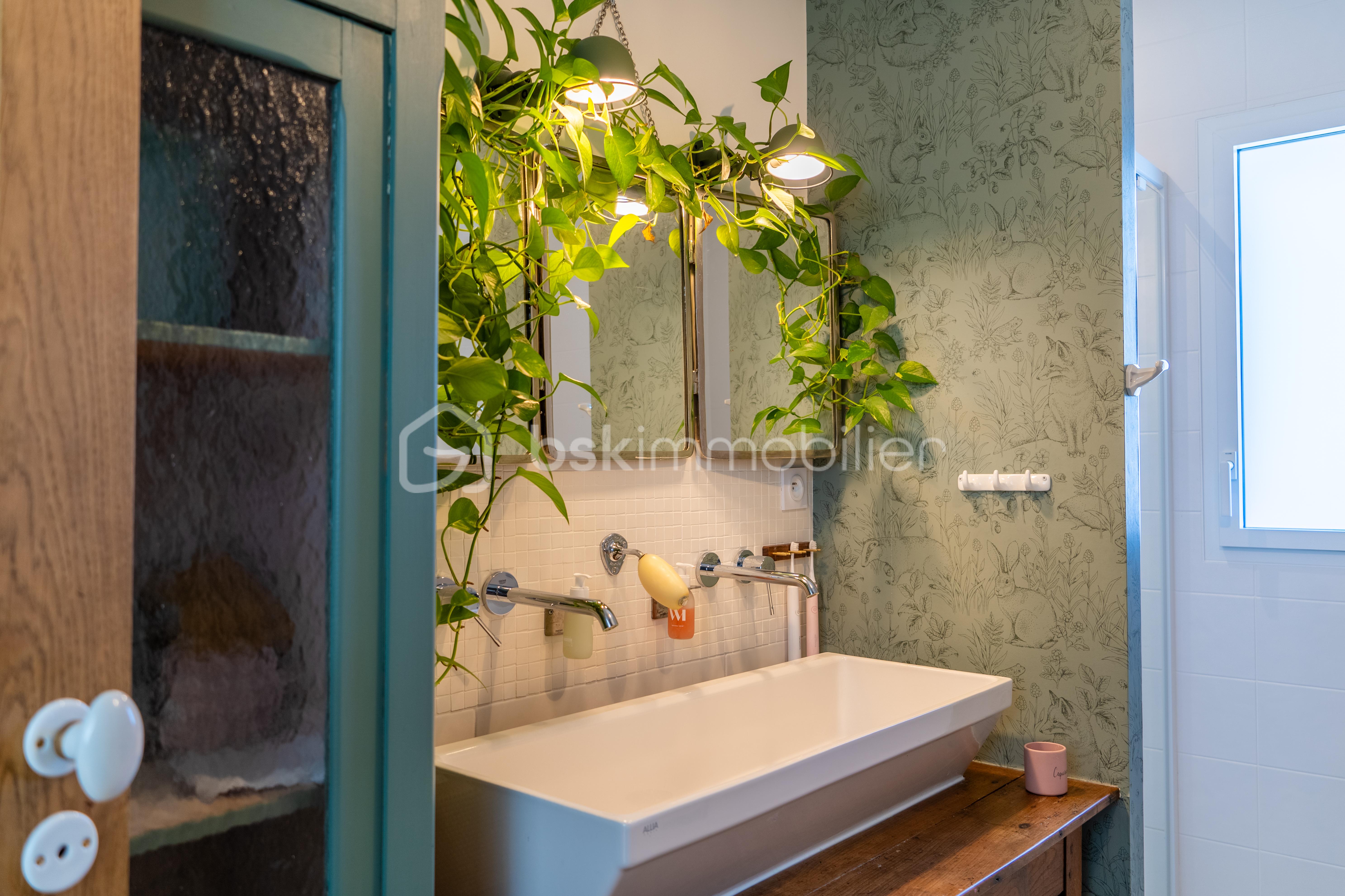 Maison d architecte de 240 m² - 305448_Maison-d-architecte-de-centre-ville-de-240m-piscine-Saint-Aubin-d-Aubigné_n08.jpg