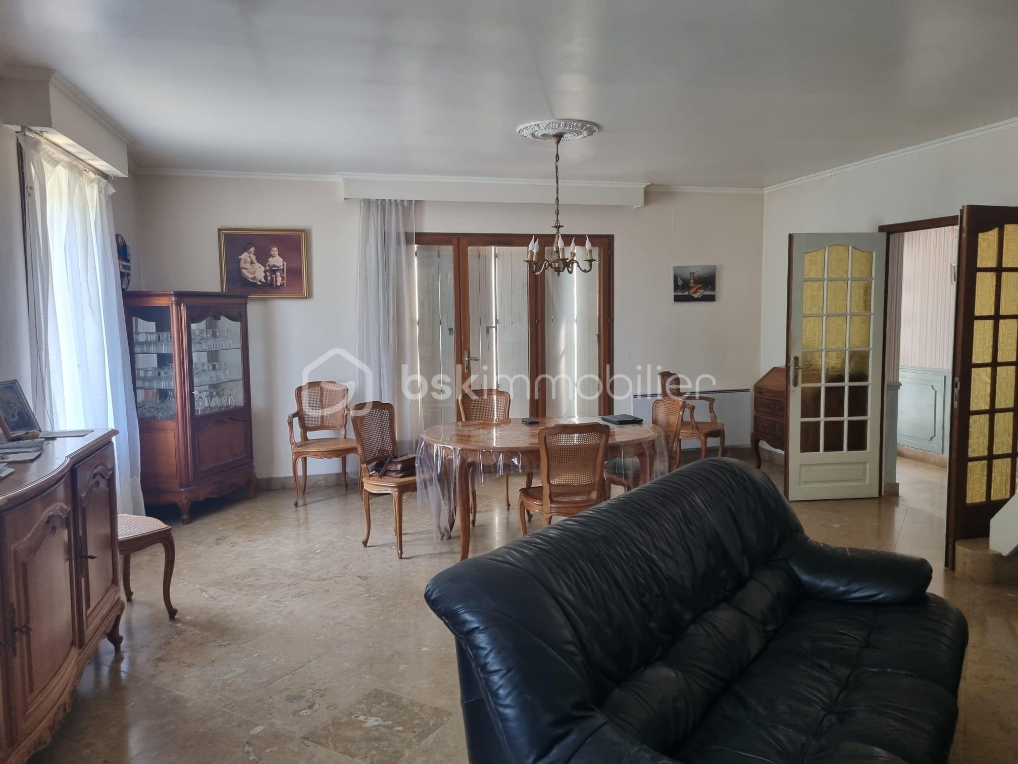 Immeuble mixte de 660 m² - IMG_1323.jpeg