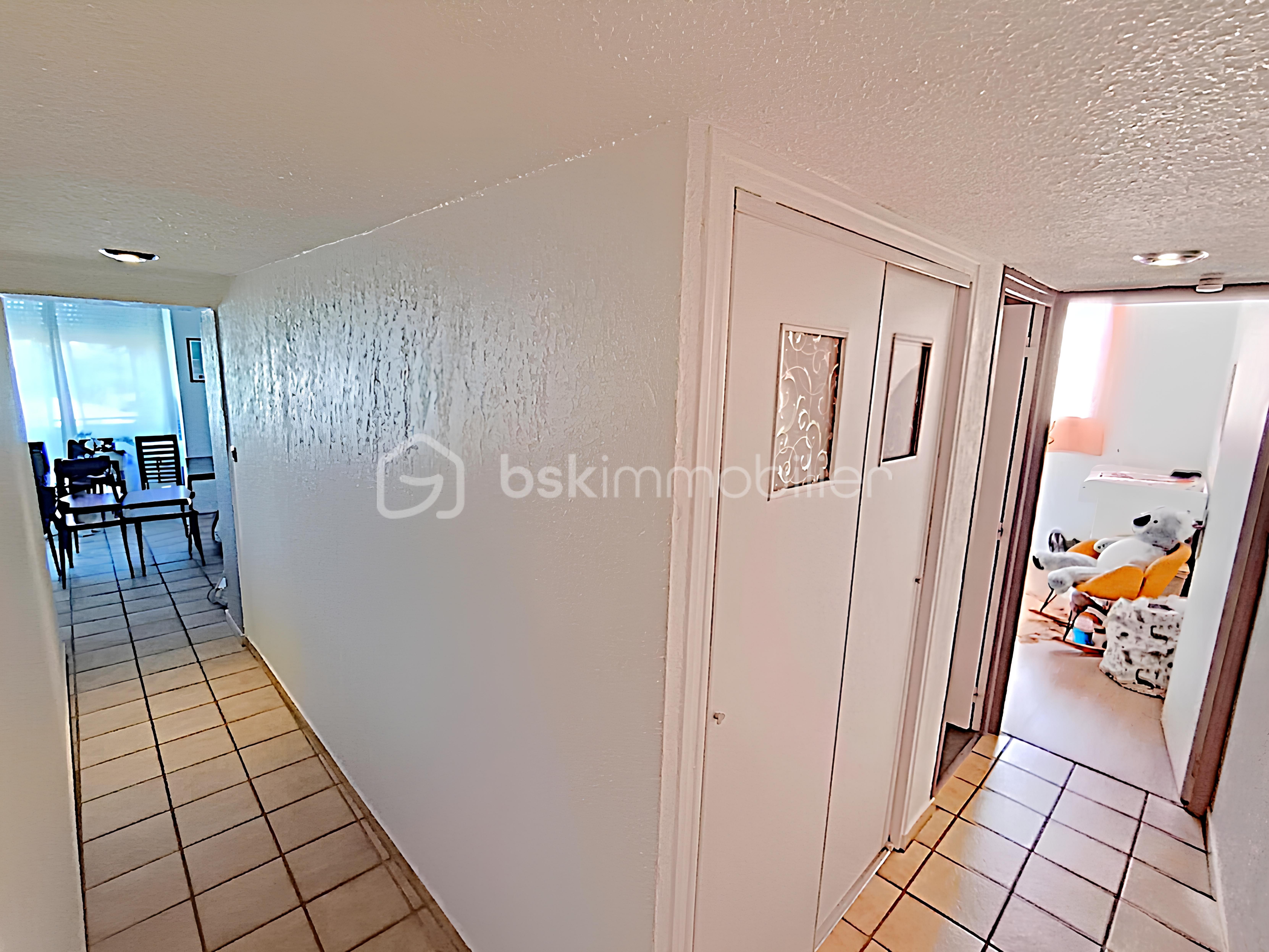 Appartement de 70 m² - 12 COULOIR.jpg