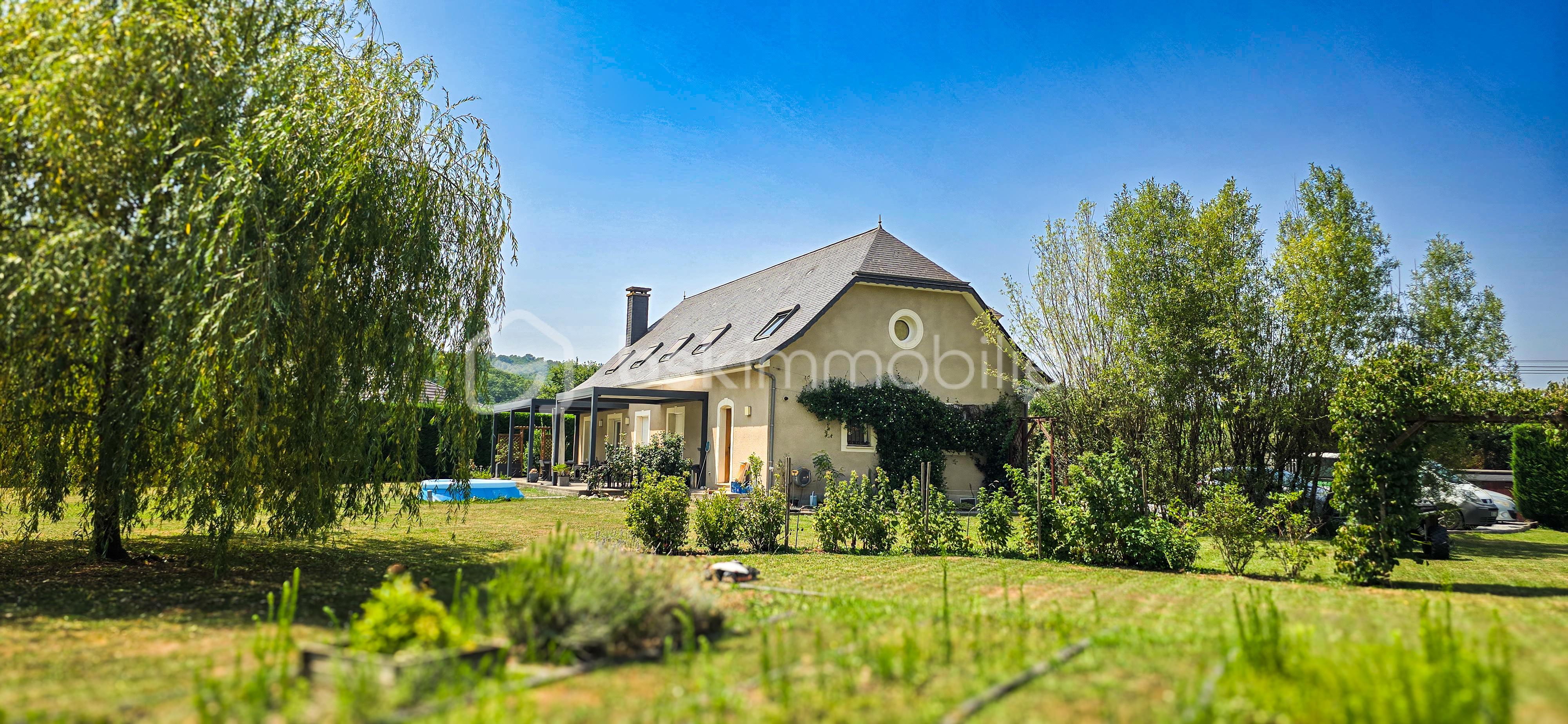 Maison 8 pièces 257 m² · à Montaut · 257 m² · 397 000 €