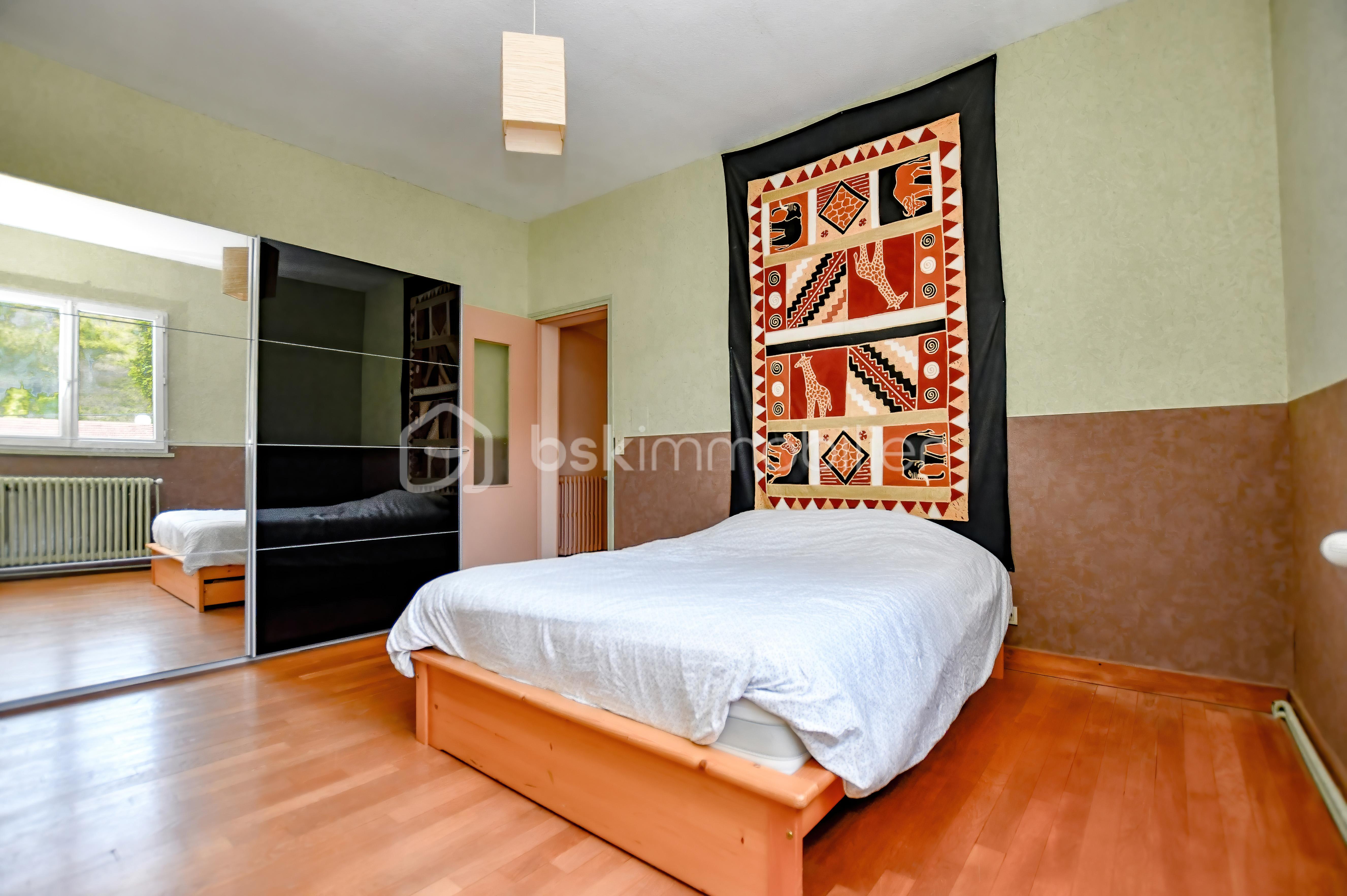 Maison de ville de 93 m² - Maison SAUTY François Bar23.jpg