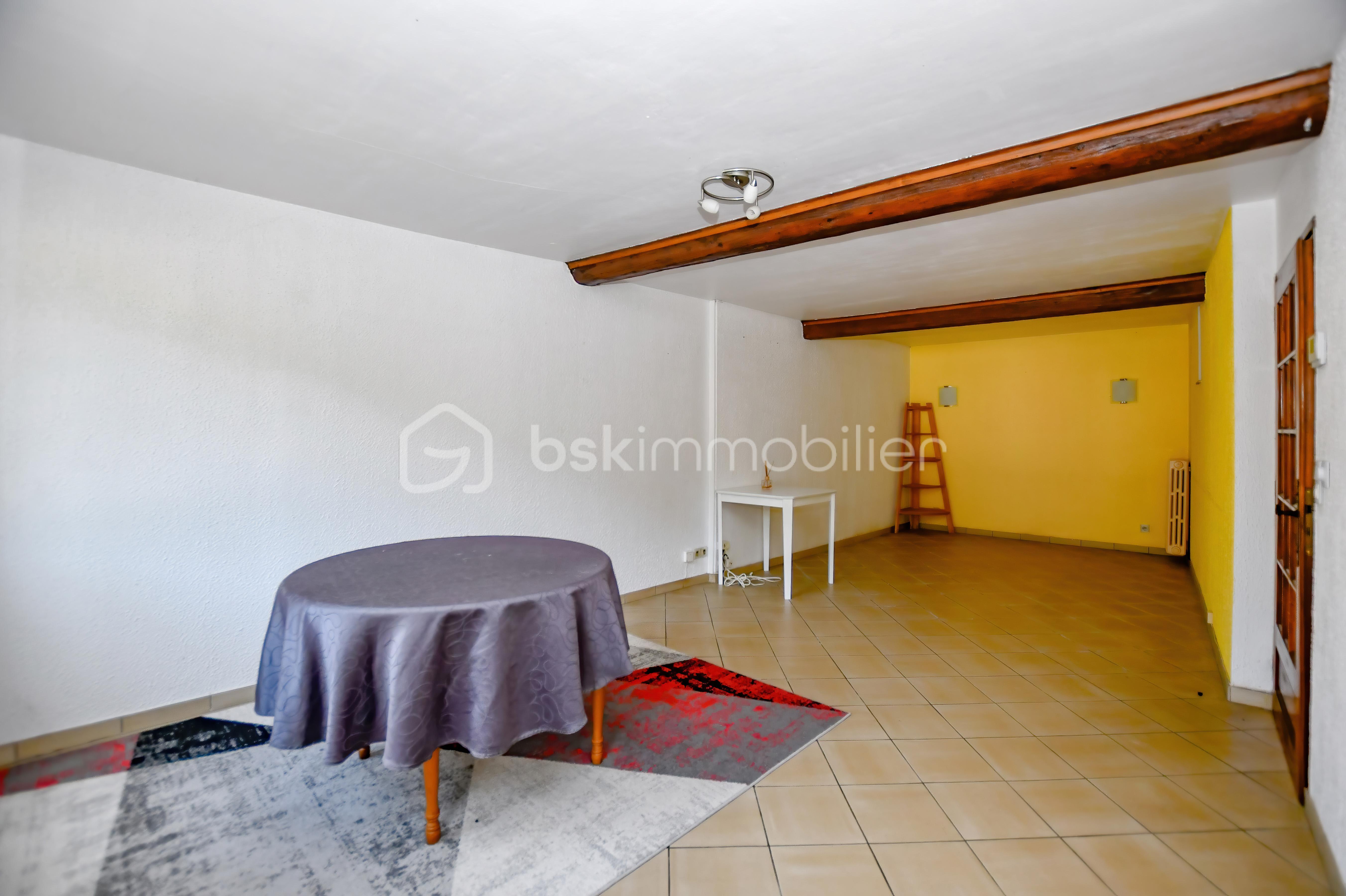 Maison de ville de 93 m² - Maison SAUTY François Bar39.jpg