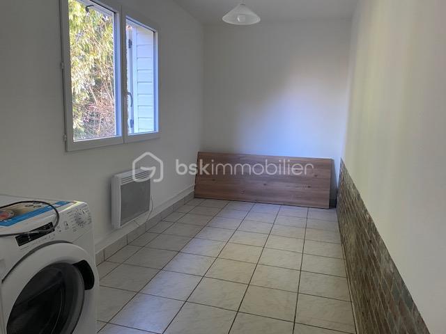 Maison ancienne de 100,35 m² - cellier.jpg