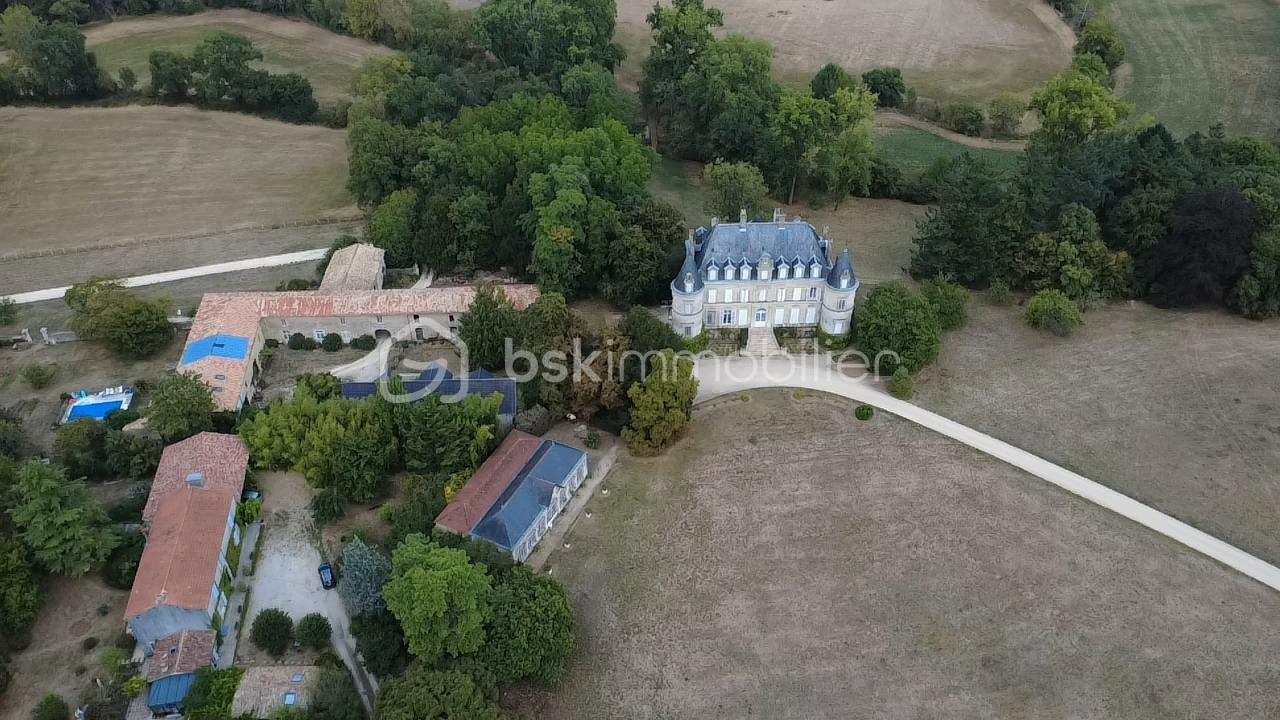 Maison en pierre de 250 m² - dji_fly_20250820_142516_0_1755692716086_photo_low_quality.jpg