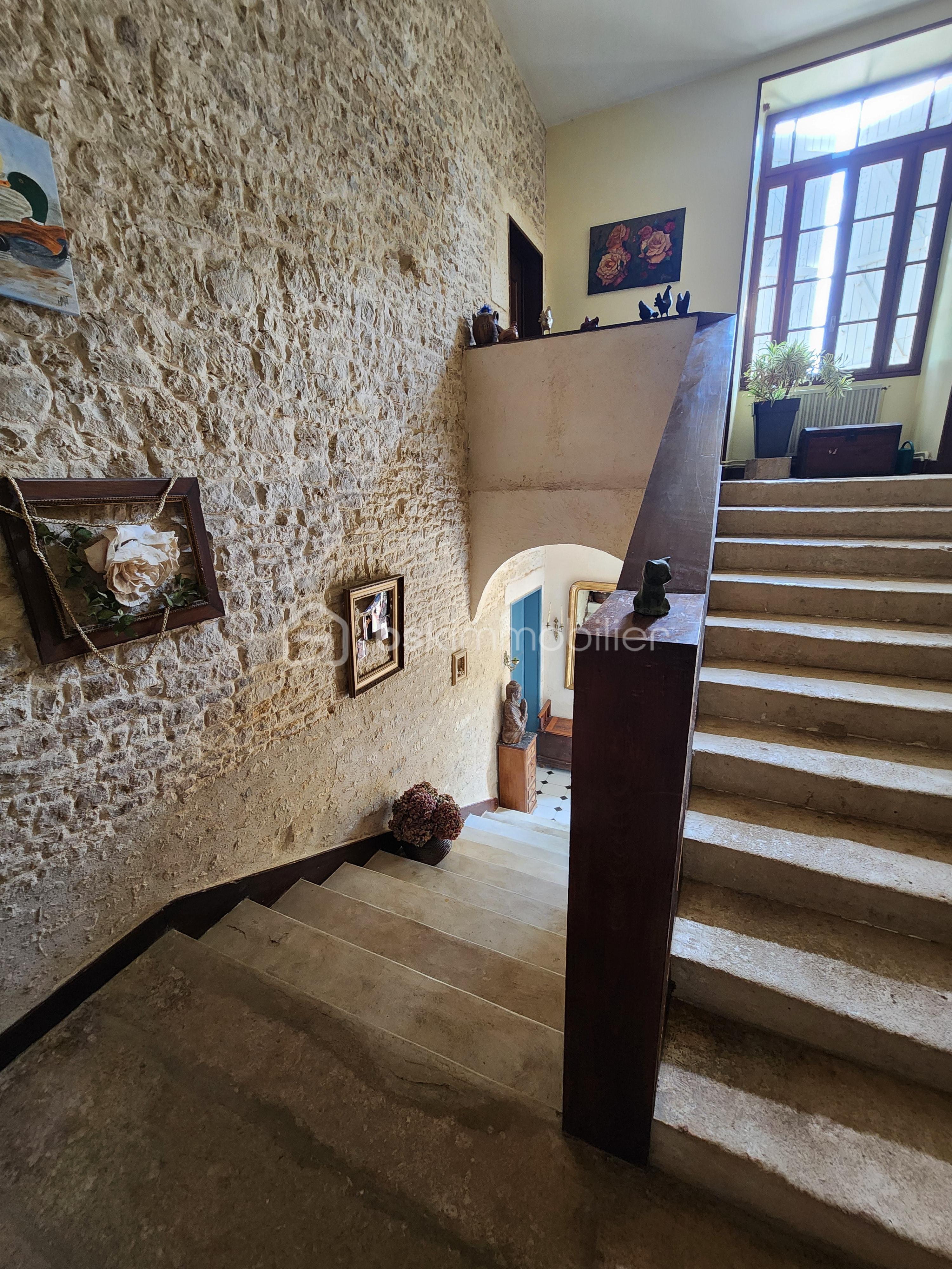 Maison en pierre de 250 m² - 20250820_132726.jpg