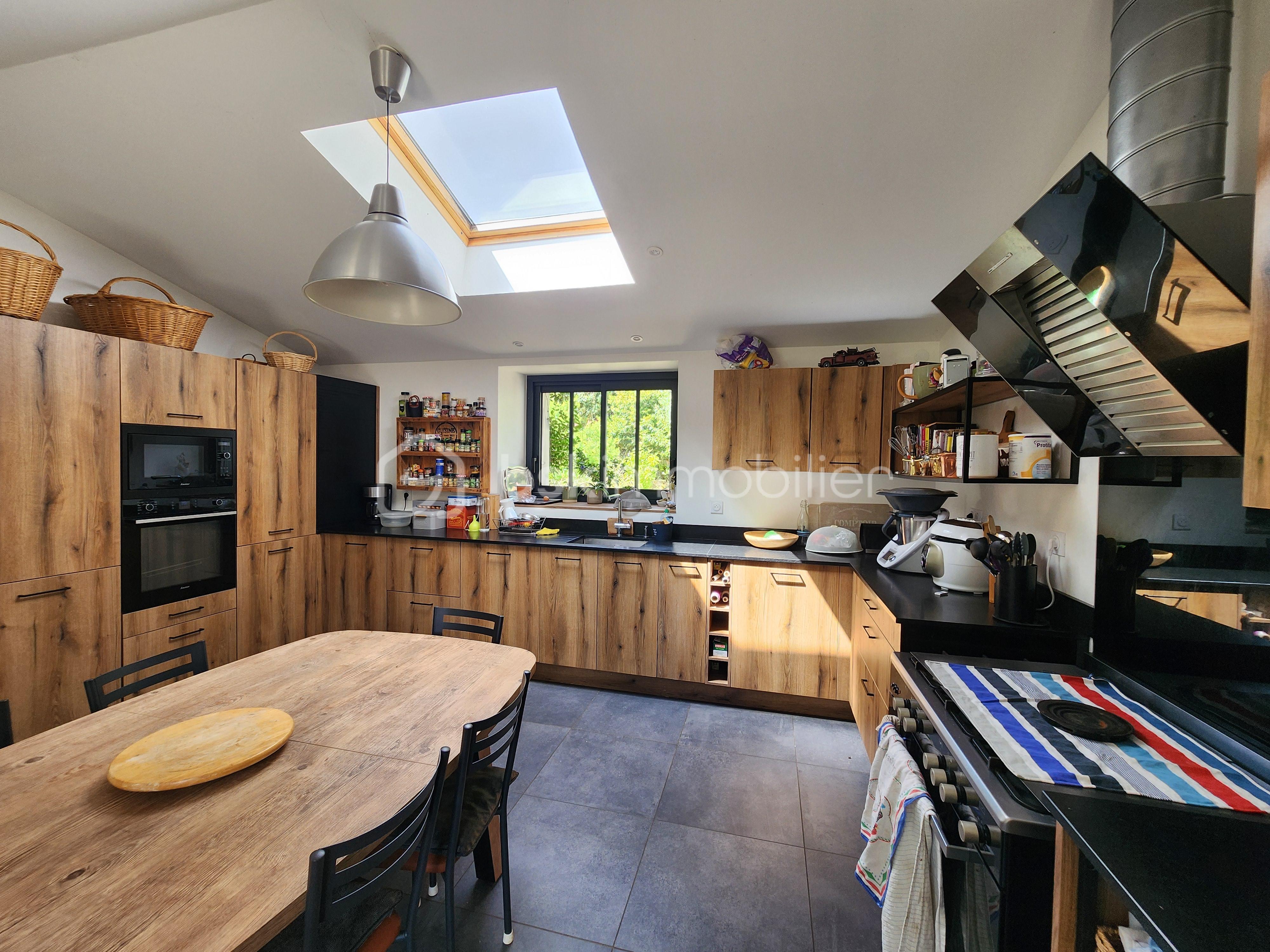 Maison en pierre de 250 m² - 20250820_133354.jpg