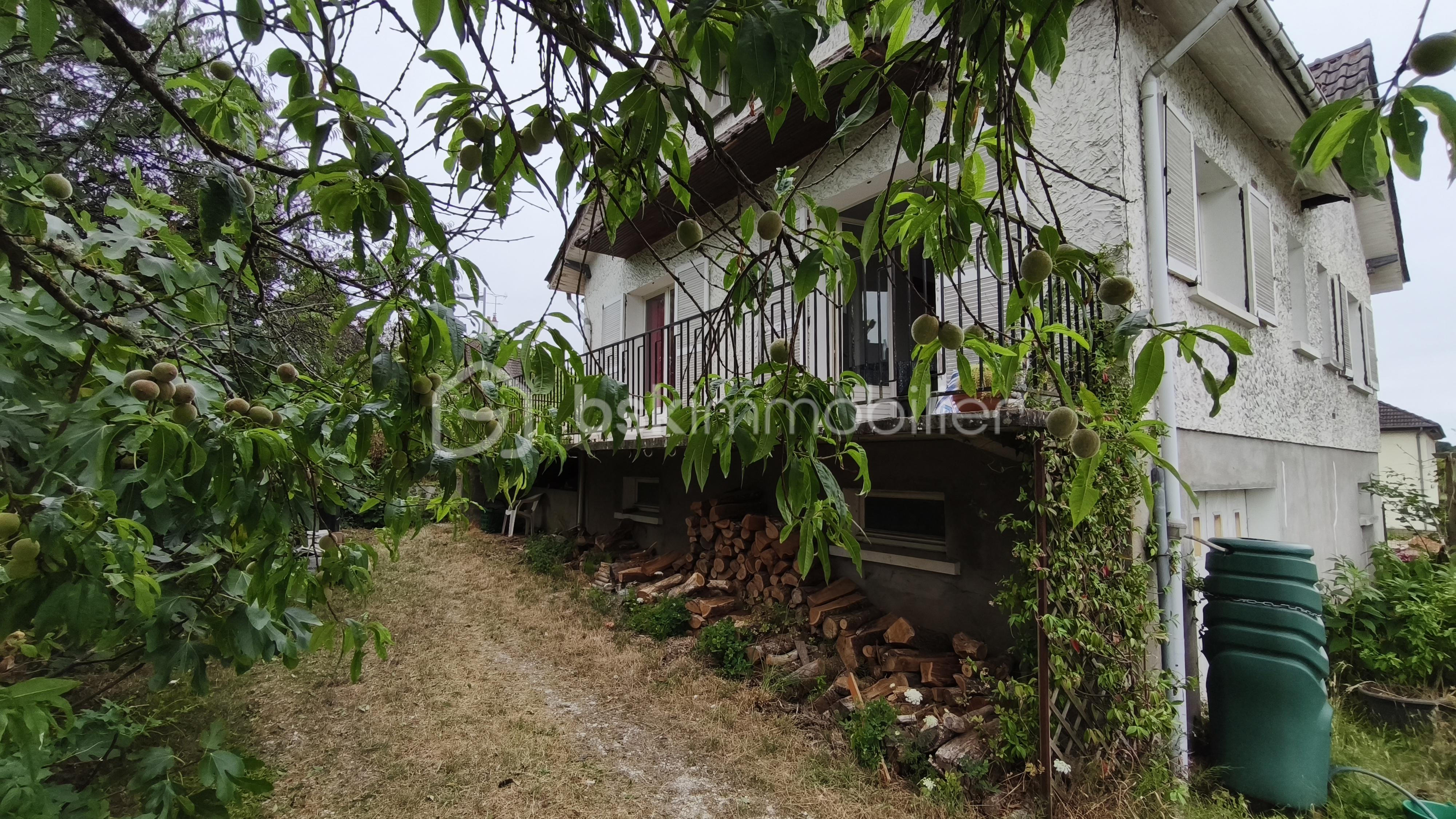 Maison traditionnelle de 88 m² - 1753023583826.jpg