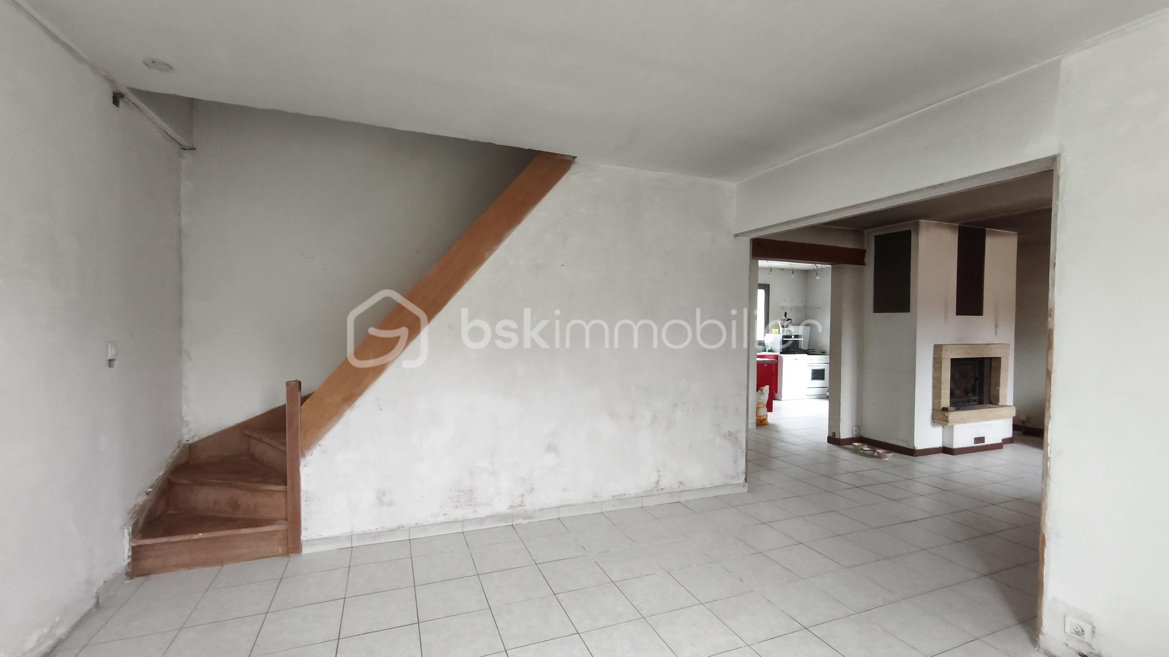 Maison traditionnelle de 88 m² - 1753023503974.jpg