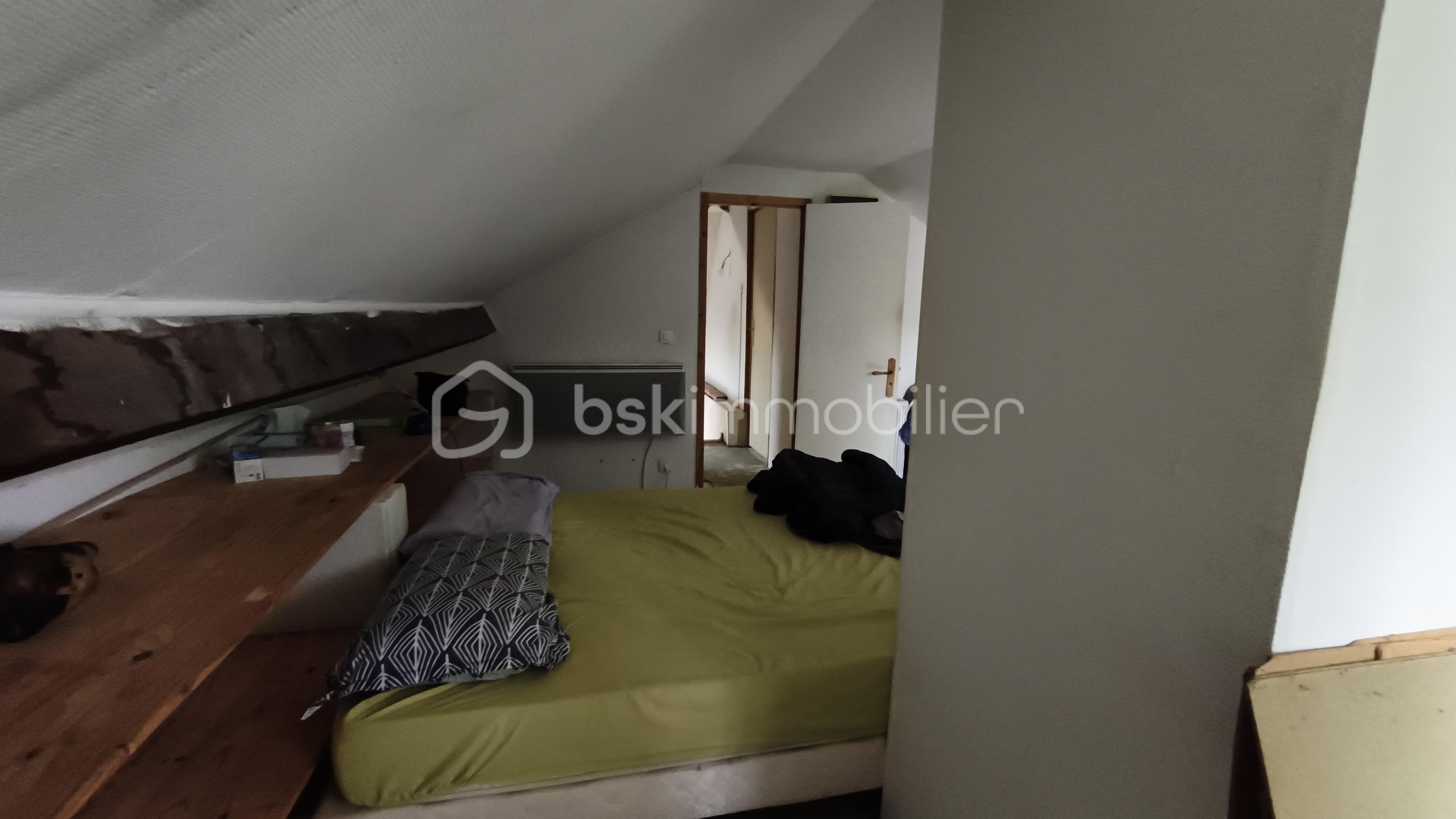 Maison traditionnelle de 88 m² - 1753023550486.jpg