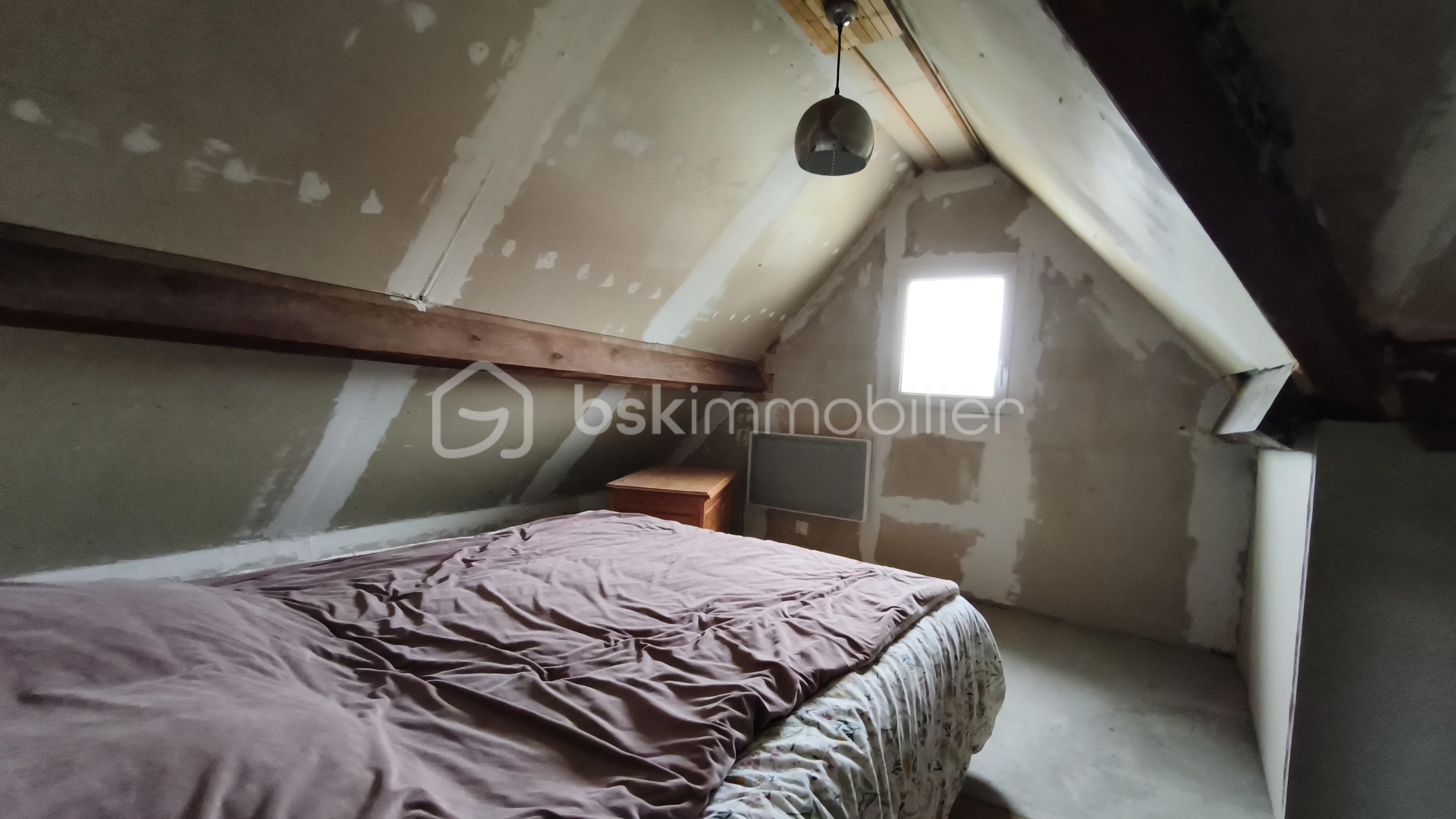 Maison traditionnelle de 88 m² - 1753023550494.jpg