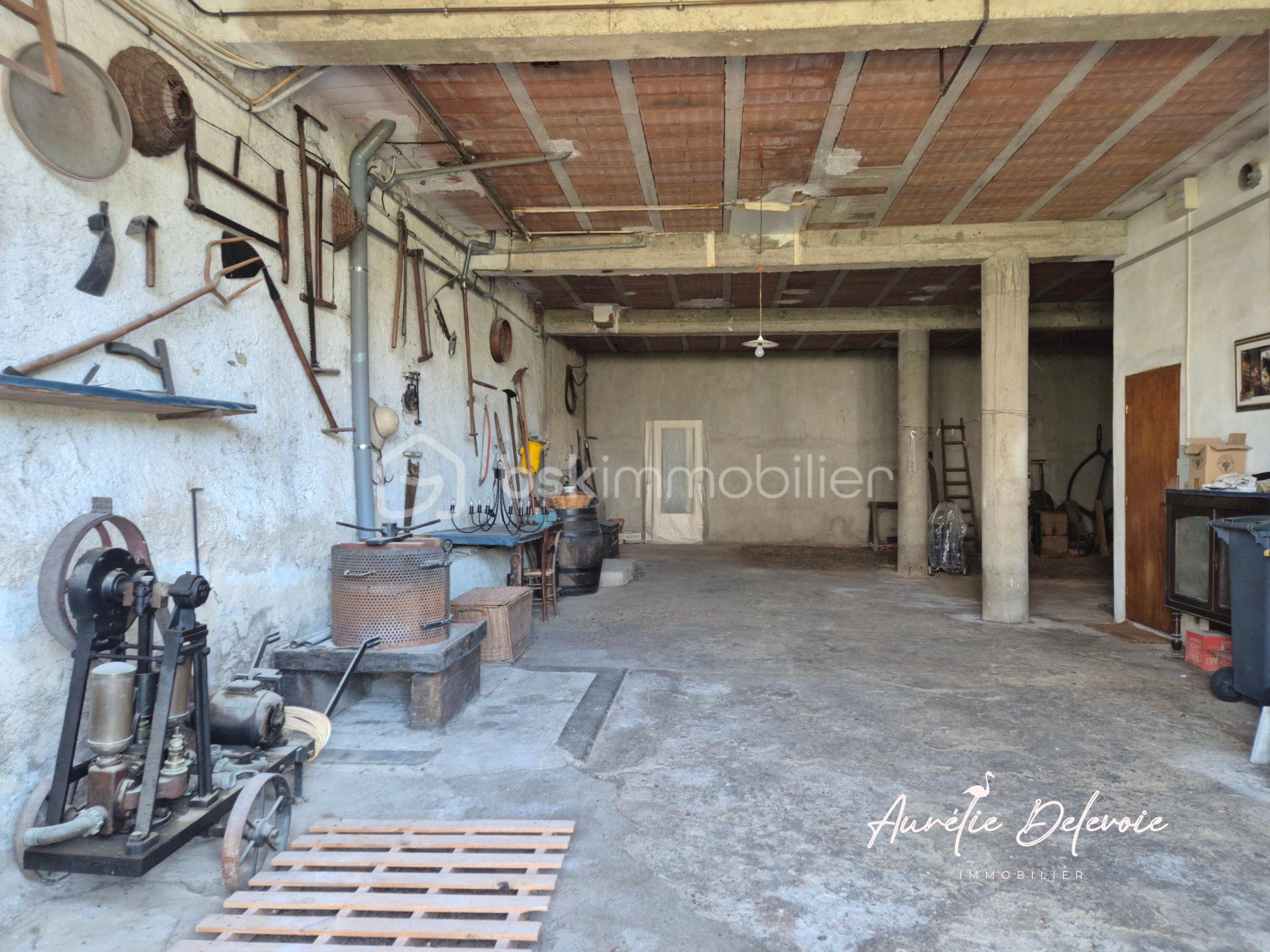 Hangar atelier.png