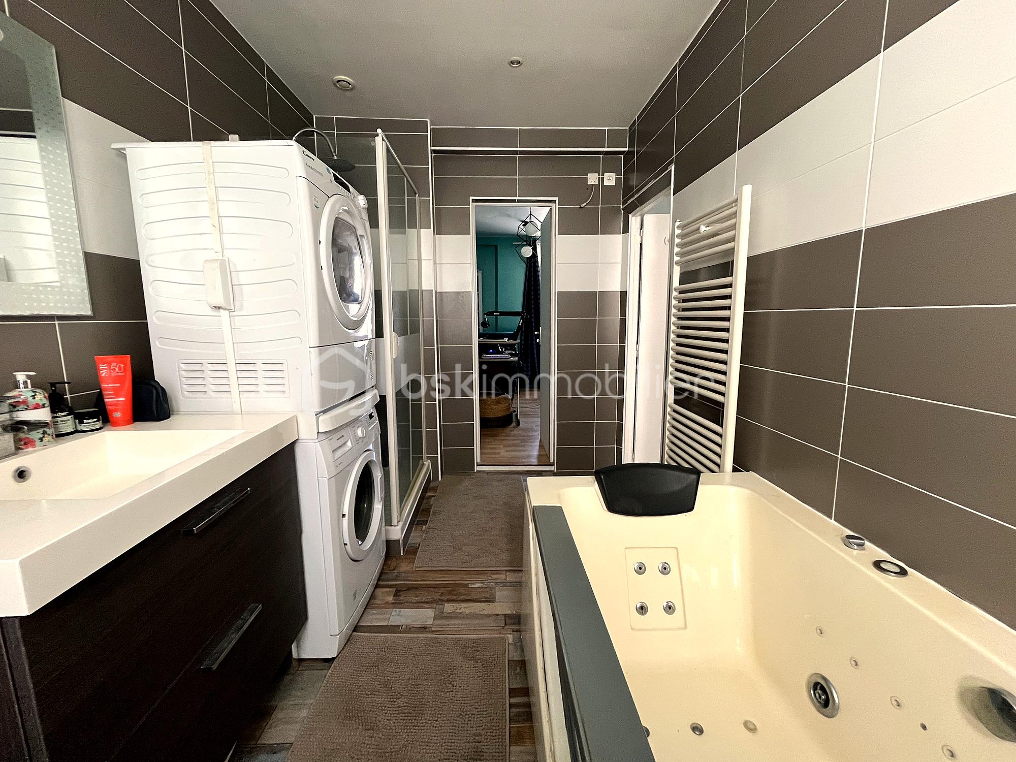 09_salle_de_bain_vasque.jpg