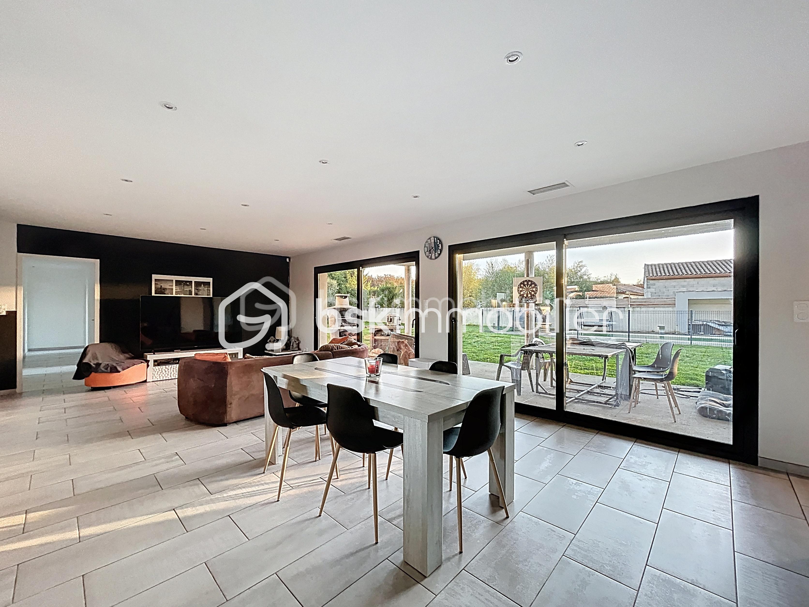 Maison contemporaine de 168 m² - 15.jpg