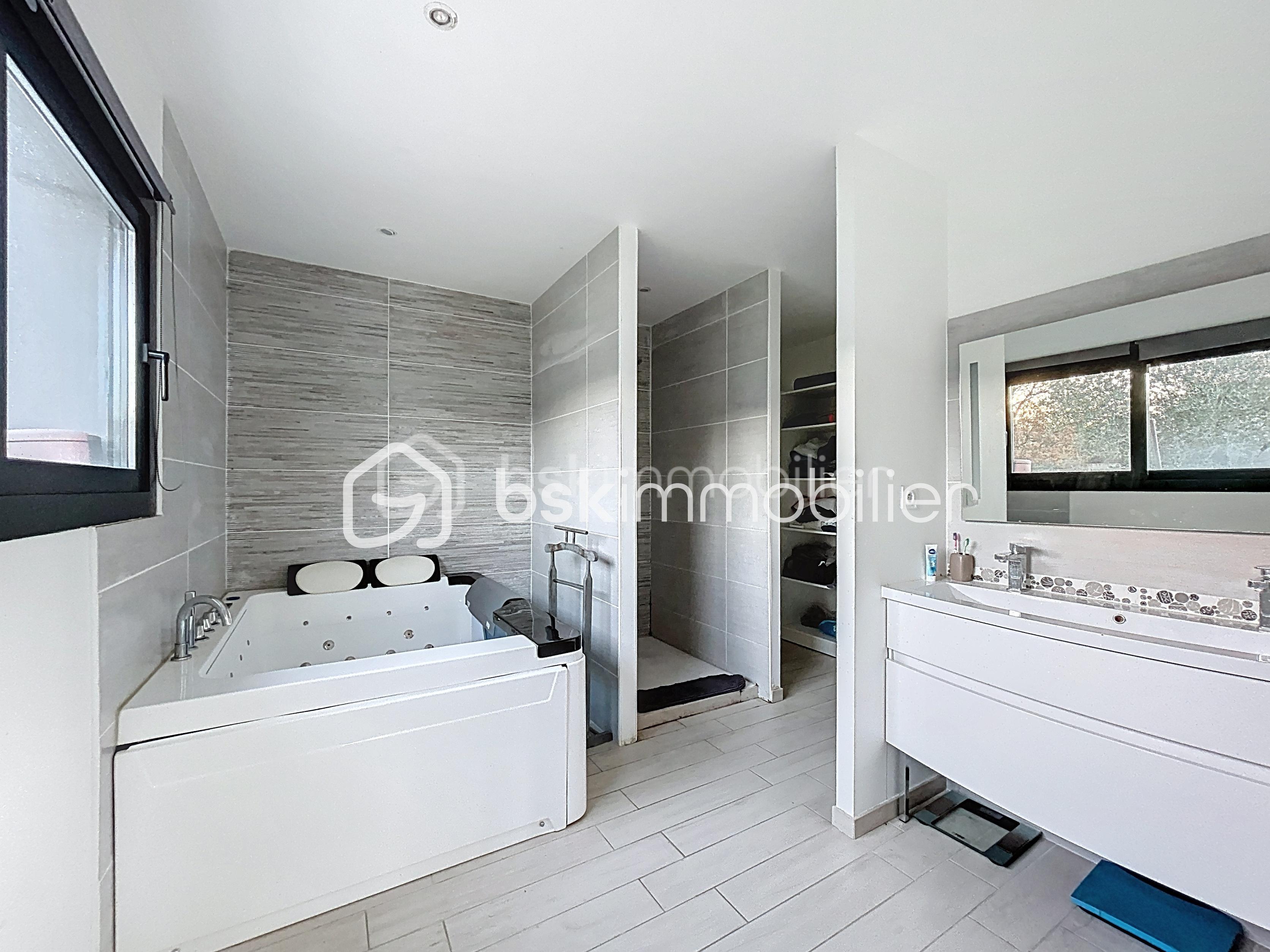 Maison contemporaine de 168 m² - 14.jpg