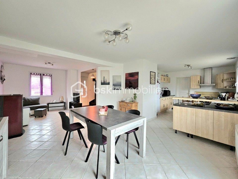 Maison traditionnelle de 92 m² - 54449.jpg