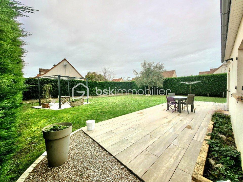 Maison traditionnelle de 92 m² - 54452.jpg