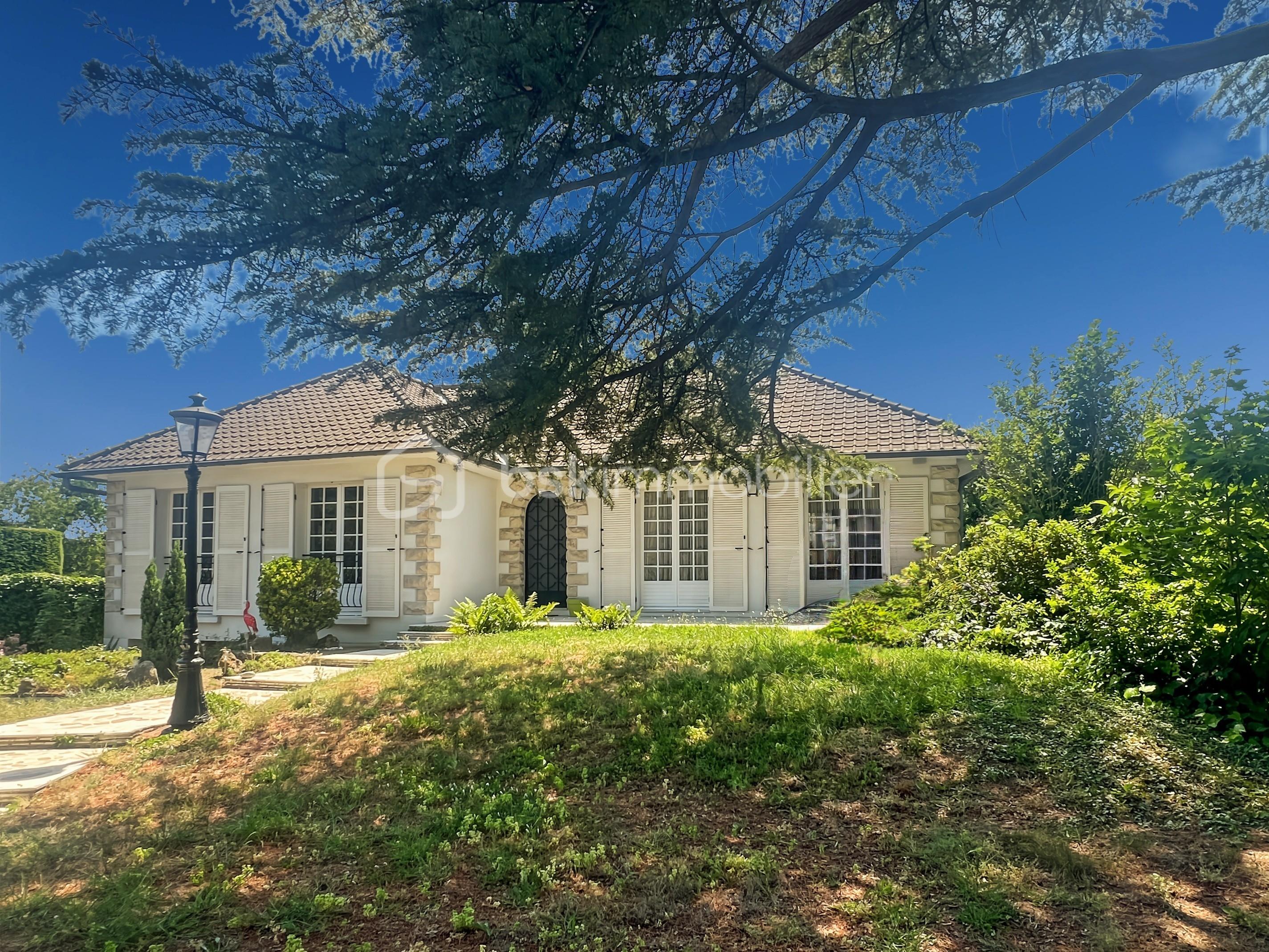 Maison 6 pièces 105 m² · à Brétigny-sur-Orge · 105 m² · 380 000 €