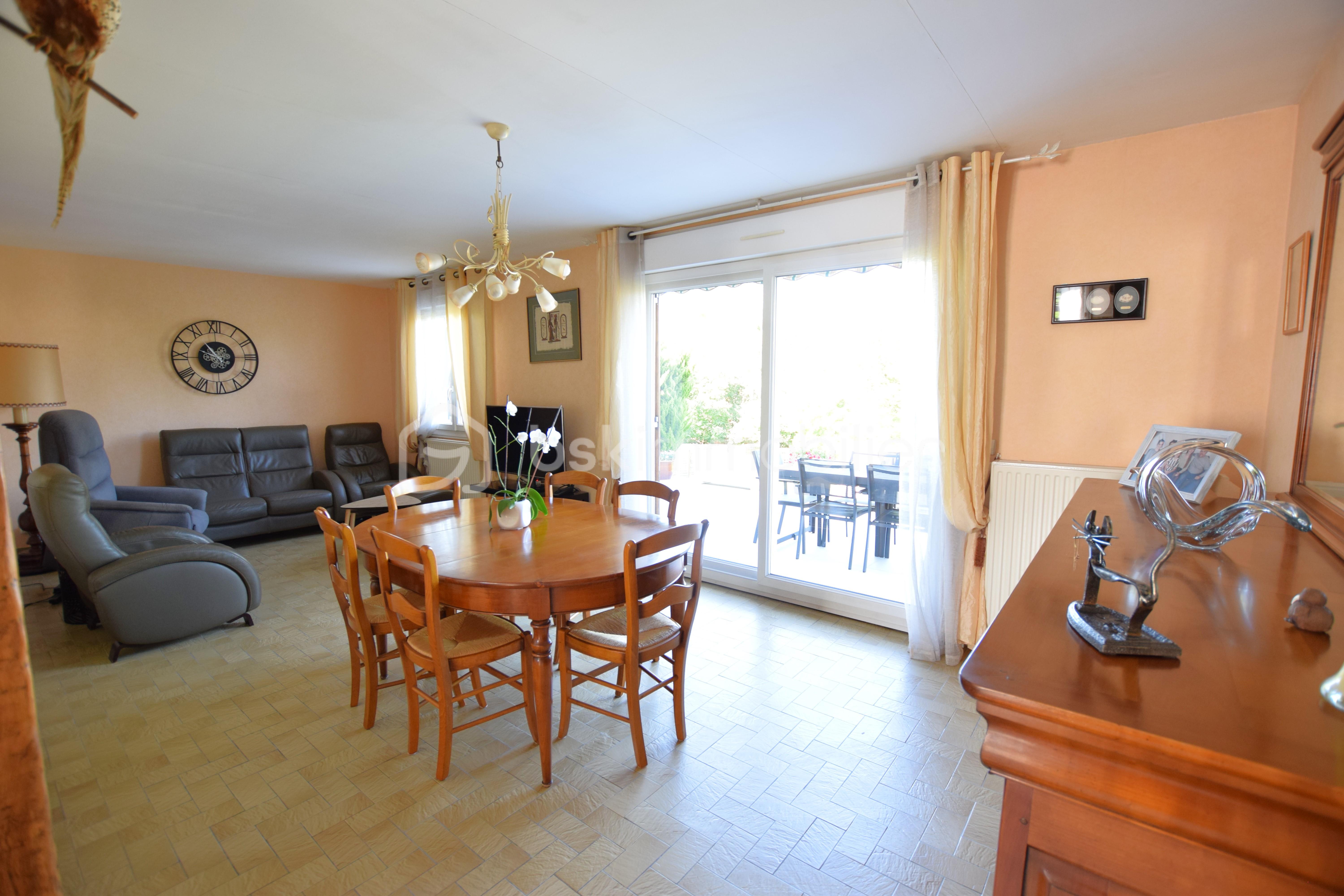Maison de 90 m² - sejour.JPG