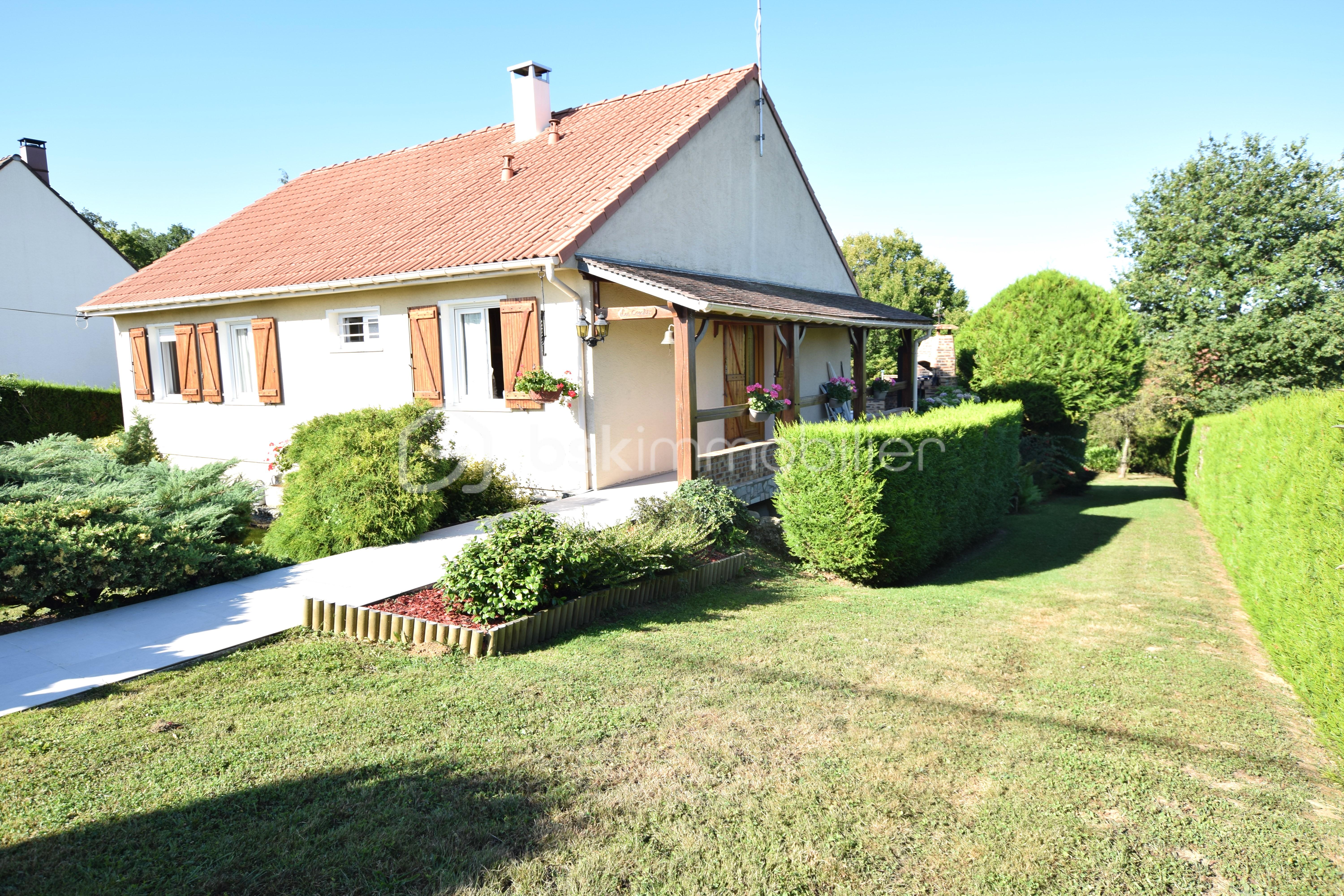 Maison de 90 m² - FACADE BIS.JPG