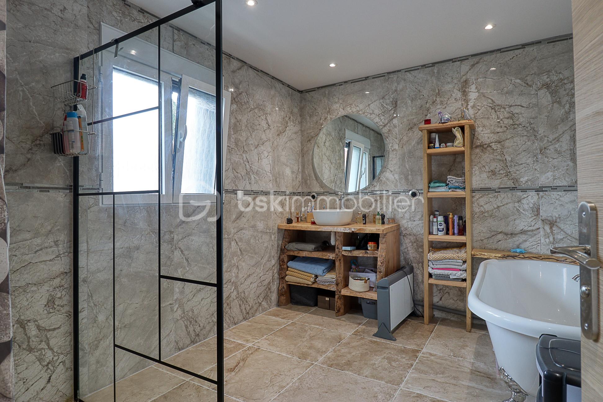 Maison contemporaine de 92 m² - 6.jpg