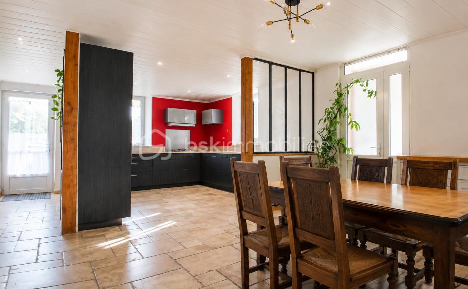 SALLE A MANGER.png