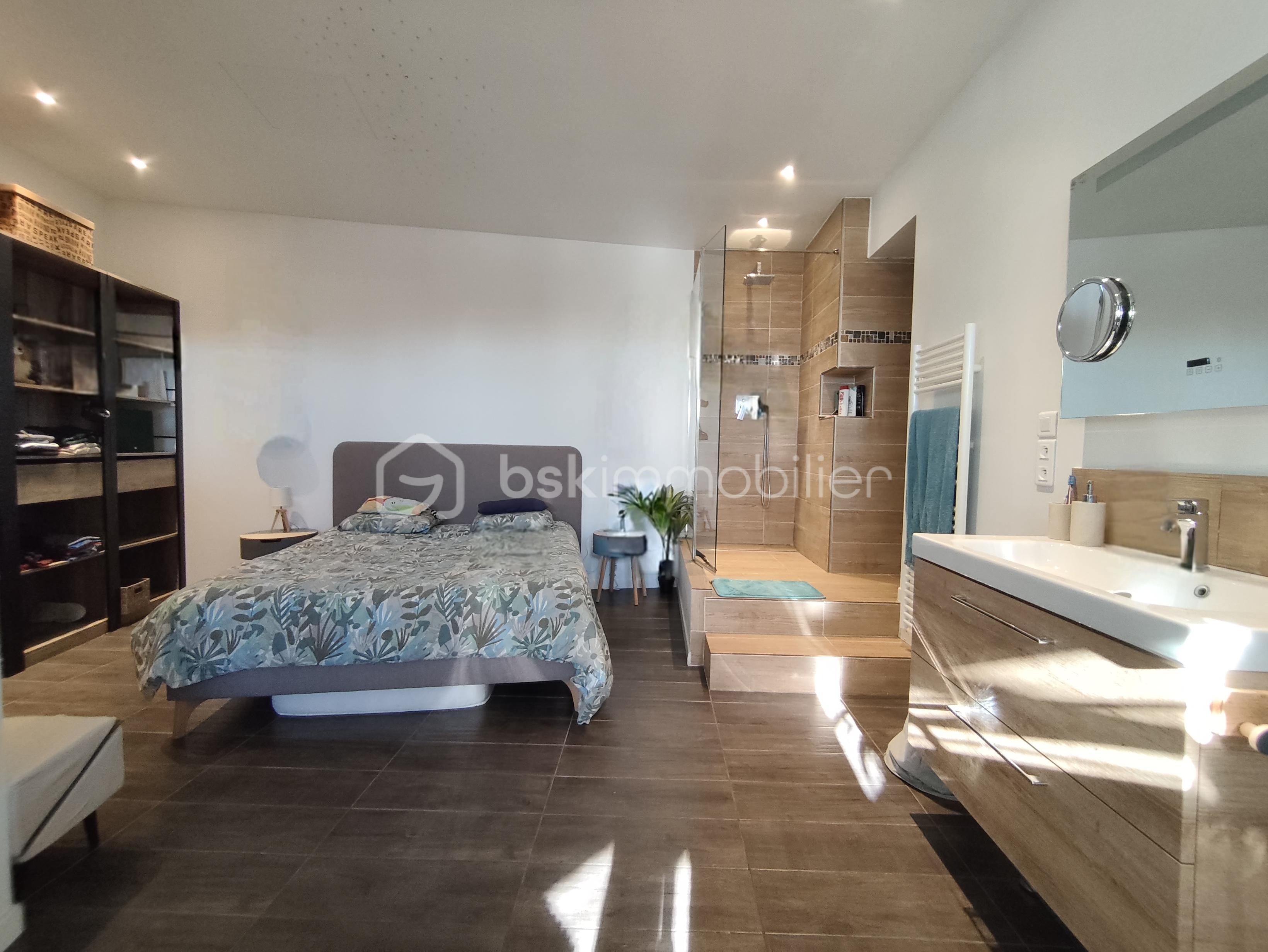 Maison de 264 m² - 1769956219235.jpg