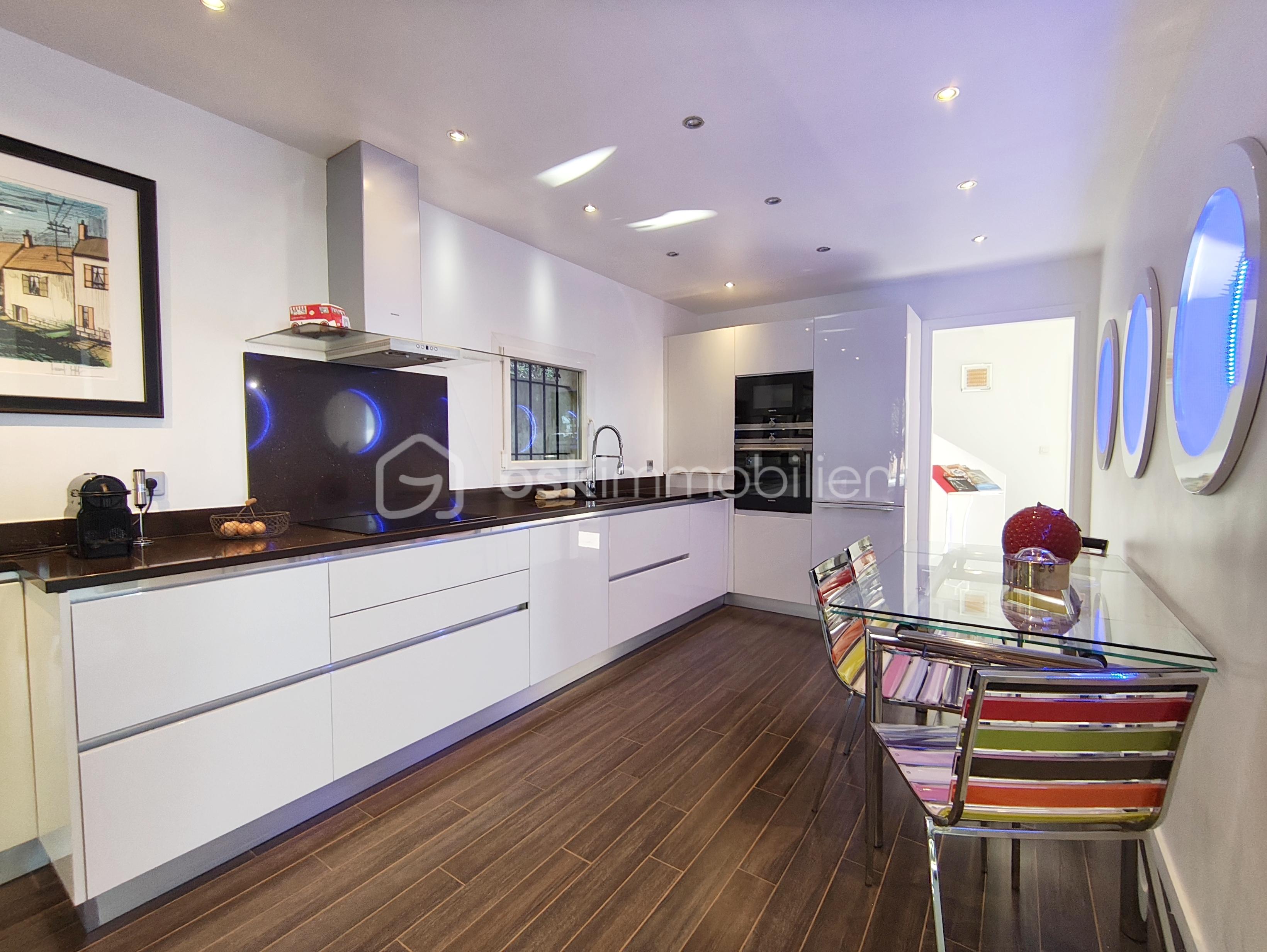 Maison de 264 m² - 1769959096257.jpg