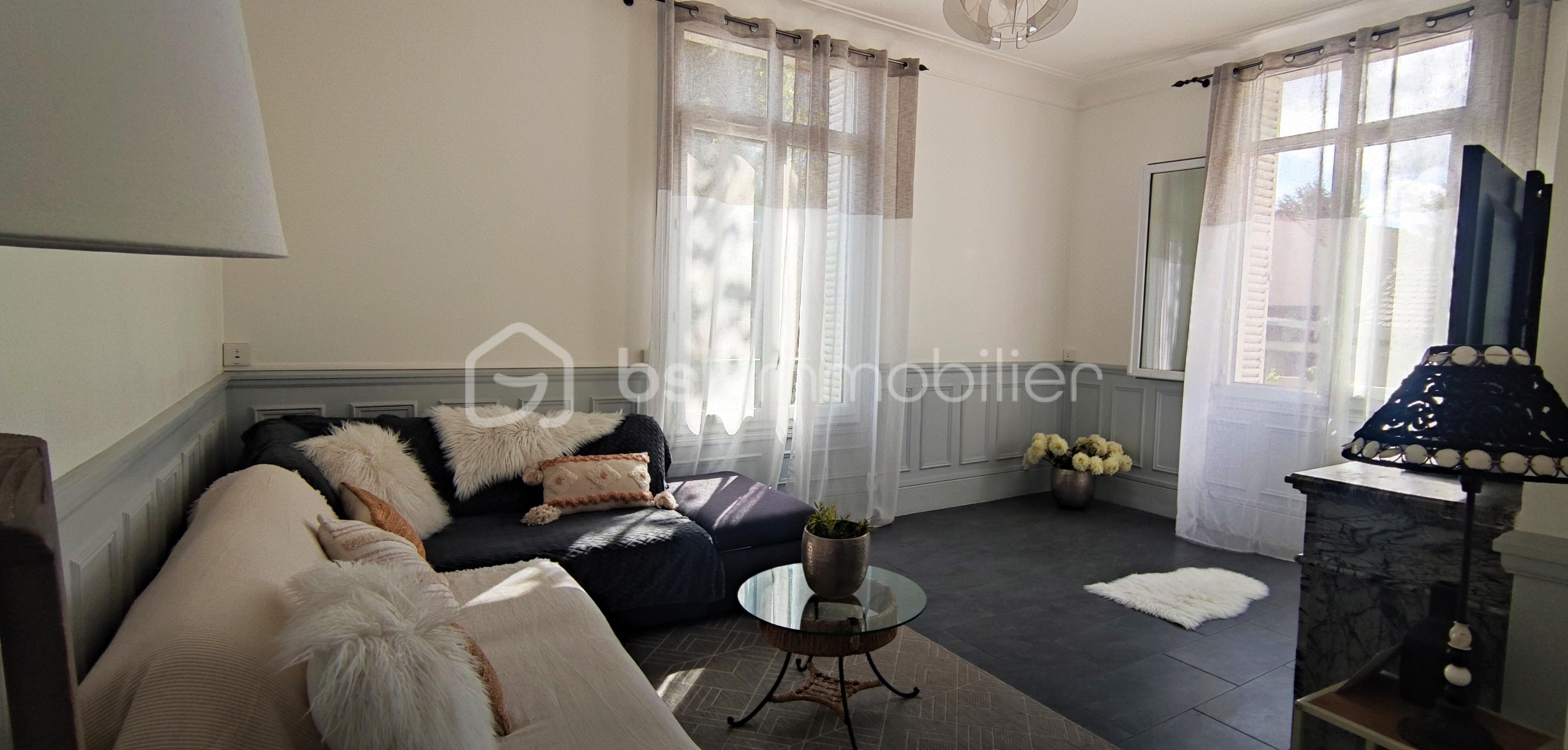 Propriete de 146 m² - sejour.jpg