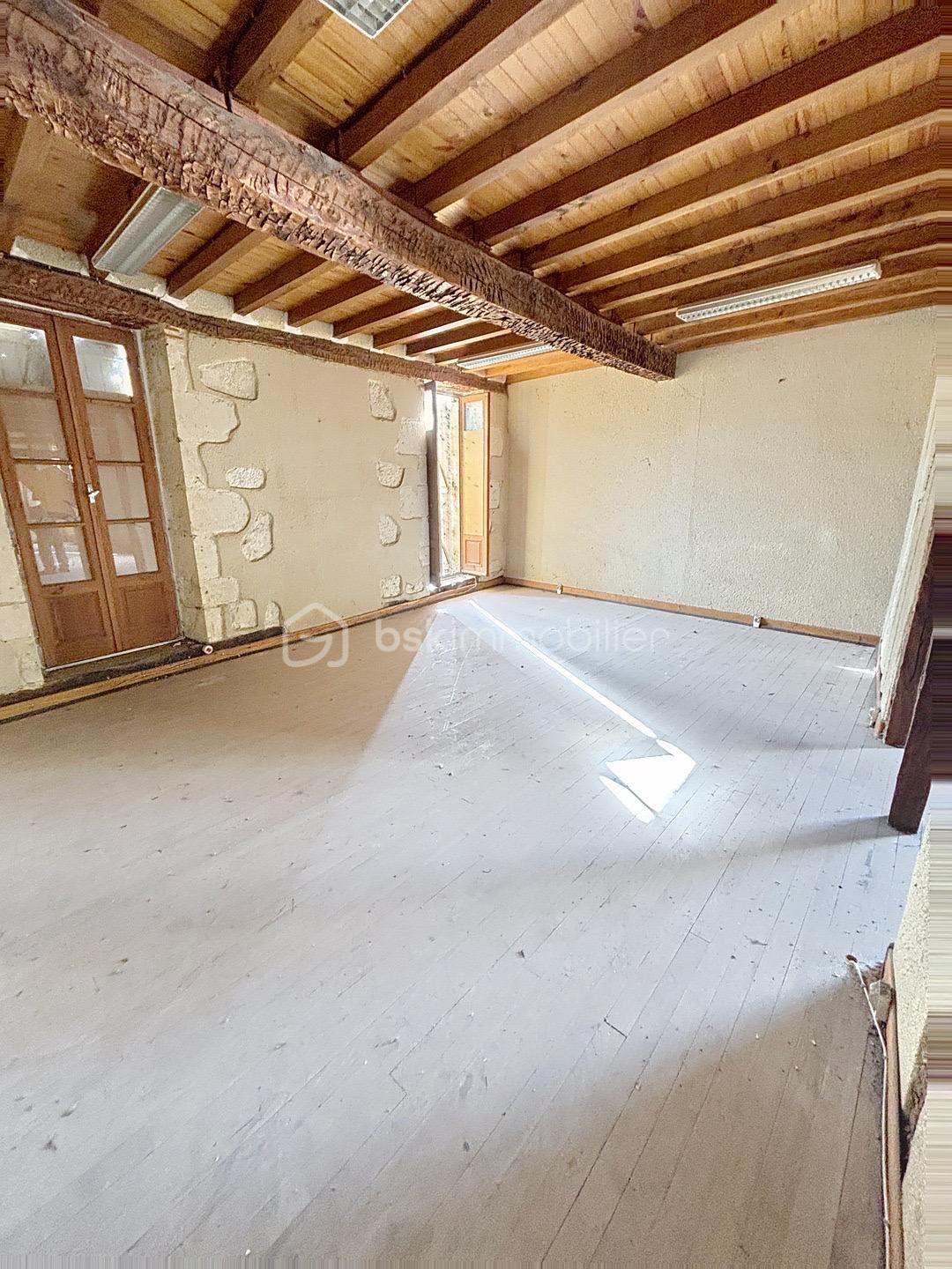 Immeuble mixte de 175 m² - PHOTO-2025-11-14-09-33-26.jpg